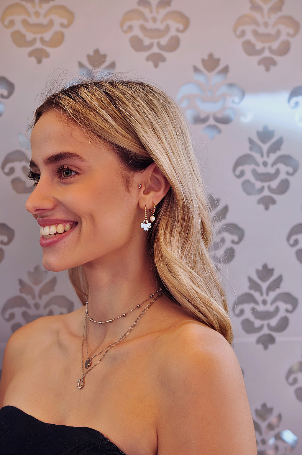 LUCKY BASTARD drop oval hoops