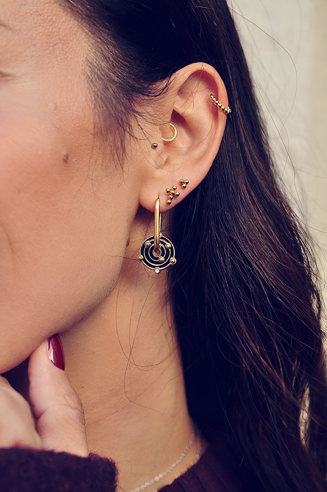 OUT OF SPACE oval hoops / OUT OF SPACE ovalni ringovi