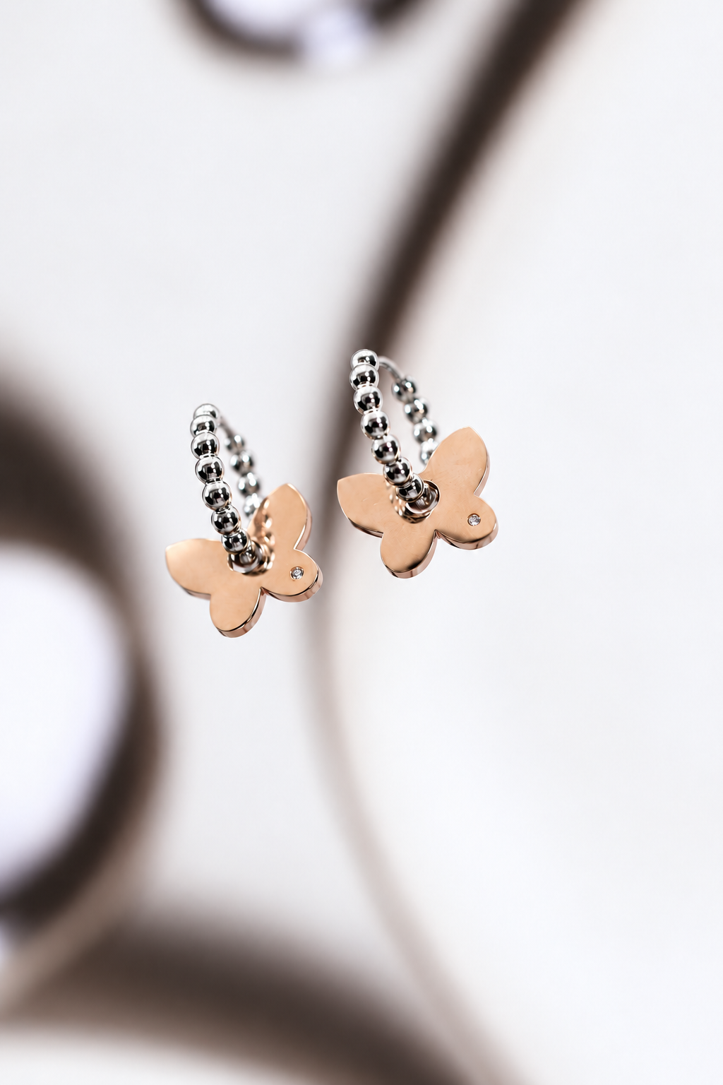 BUTTERFLY dot classic hoops / BUTTERFLY dot klasični ringovi