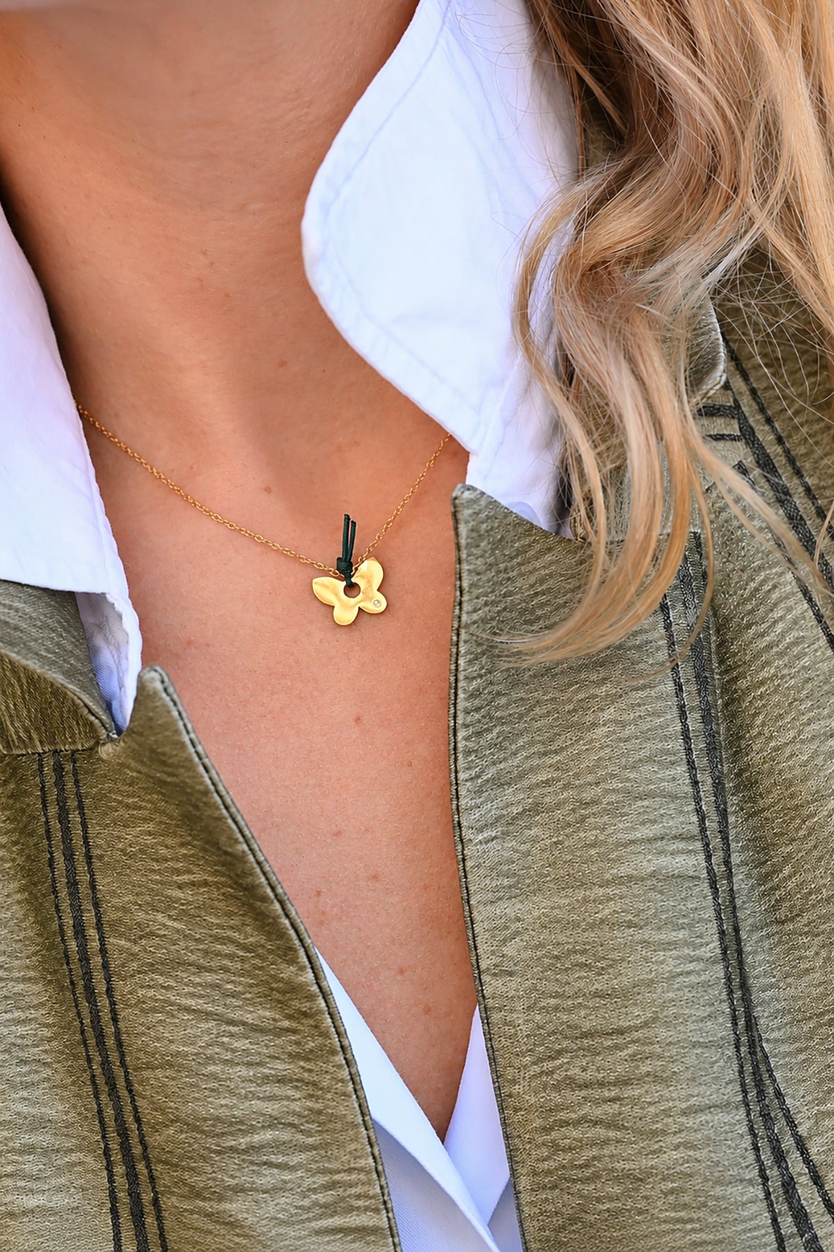 BUTTERFLY single necklace / BUTTERFLY jednostruka ogrlica