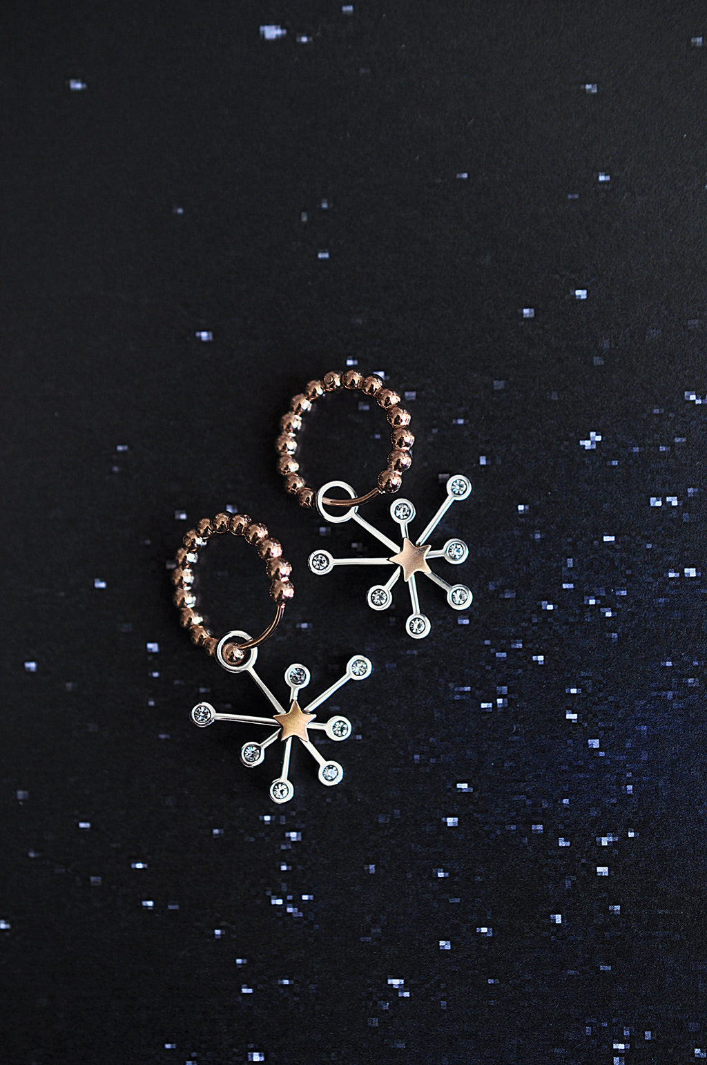 NIGHT SPARK dot classic hoops / NIGHT SPARK dot klasični ringovi