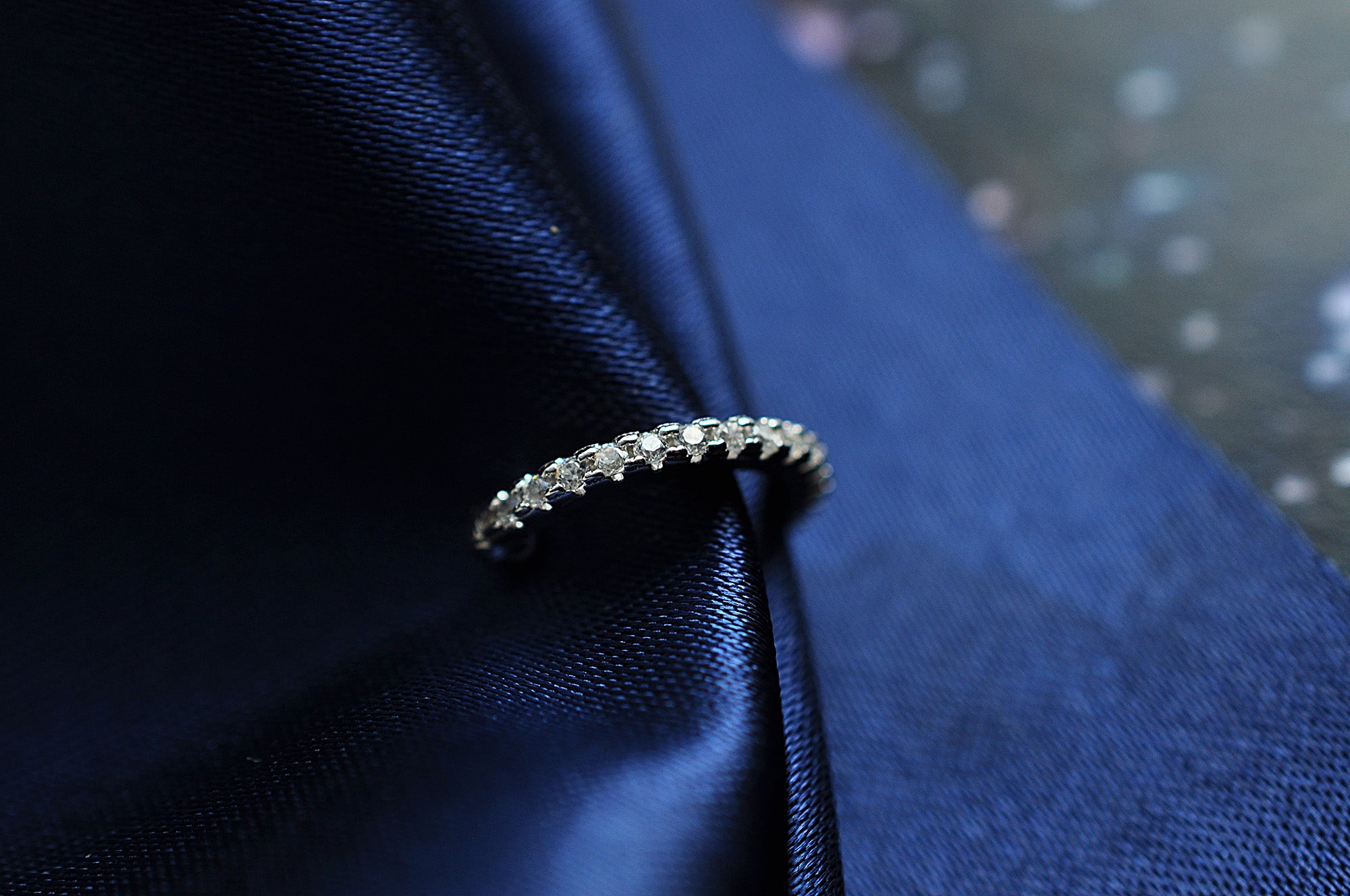 SINGLE SPARKLE Ohrklemme / SINGLE SPARKLE Cuff Naušnica