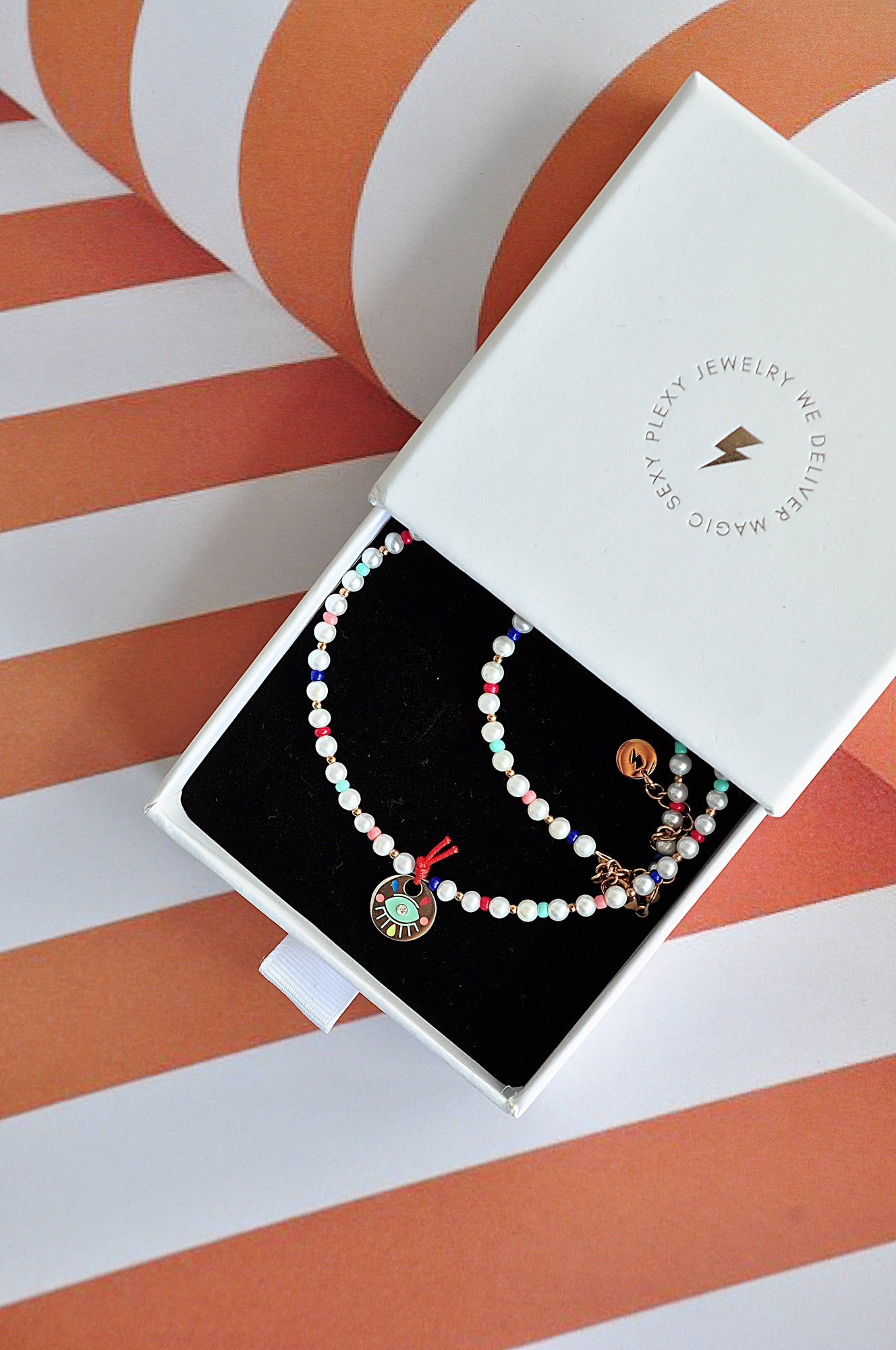 PINA COLADA choker necklace / PINA COLADA ogrlica uz vrat