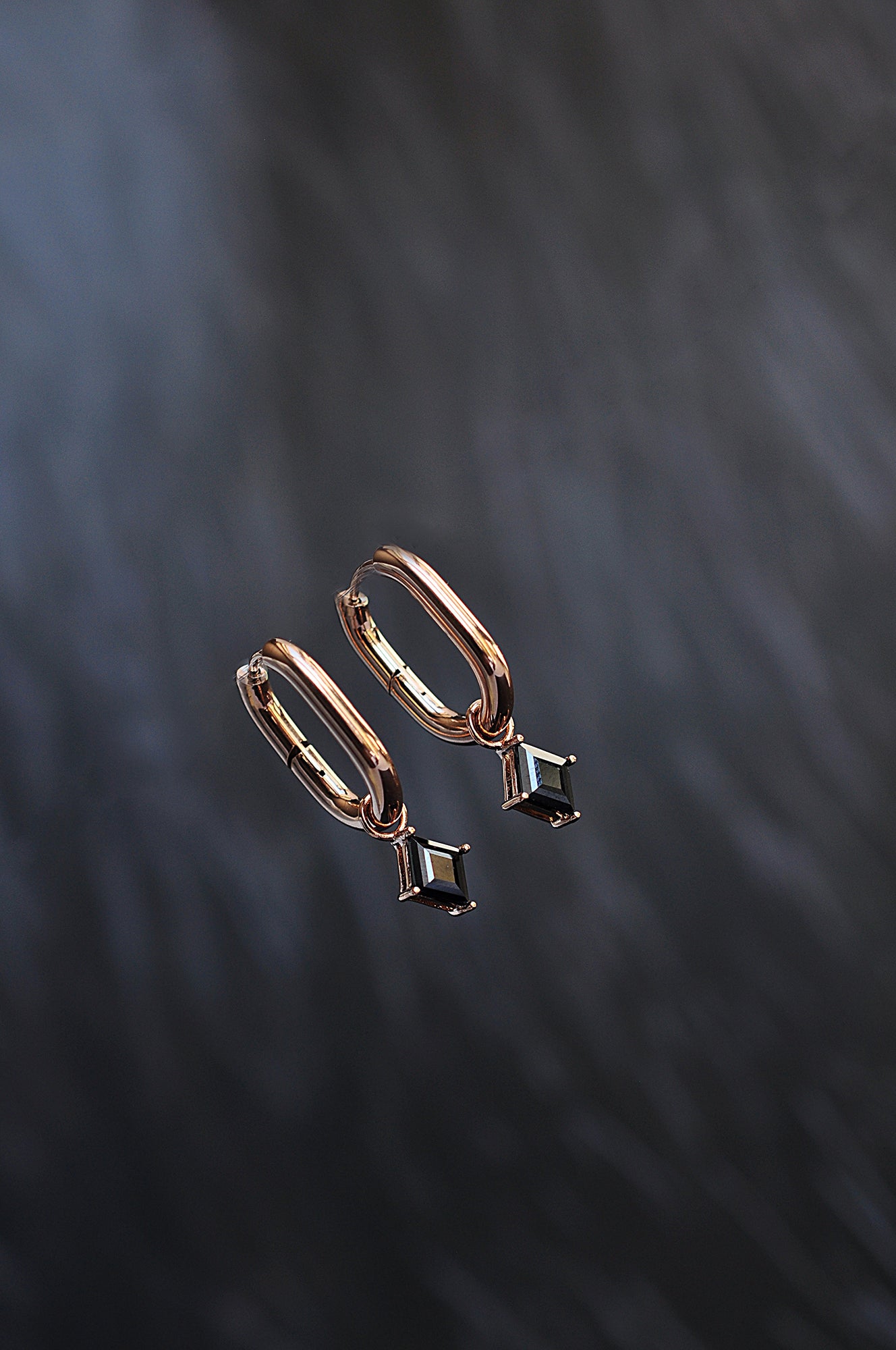 BLACK ROCK statement oval hoop / BLACK ROCK statement ovalni ringovi