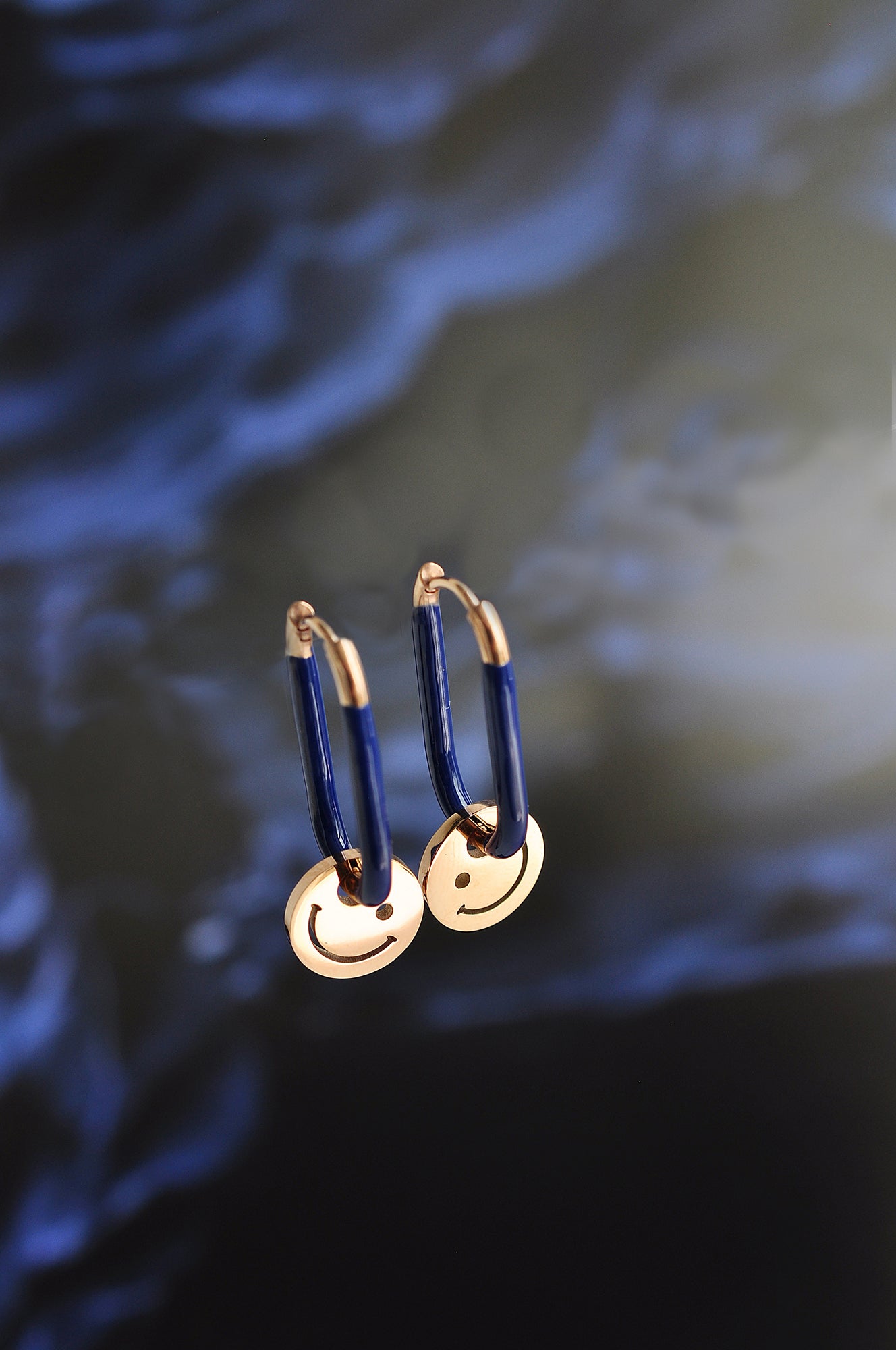 BLUE SMILE oval hoops