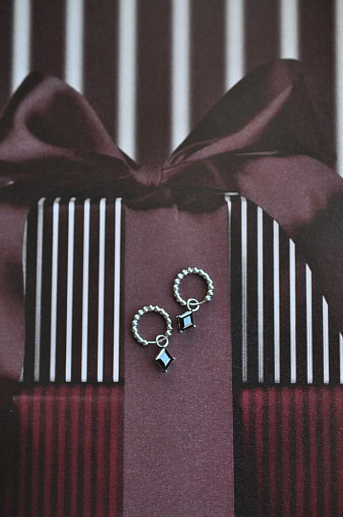 BLACK ROCK dot classic hoops / BLACK ROCK dot klasični ringovi