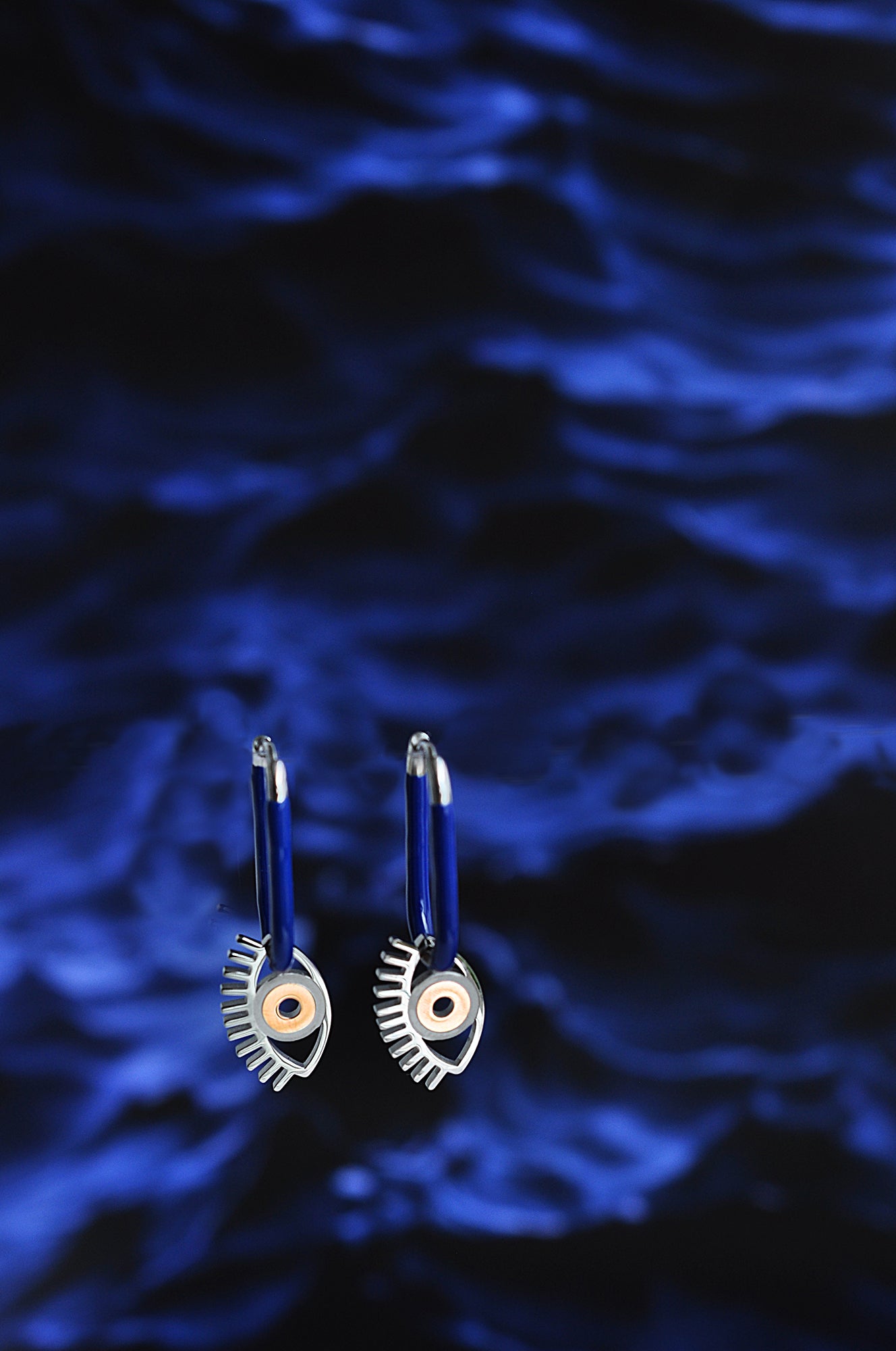 DESERT EYE blue oval hoops