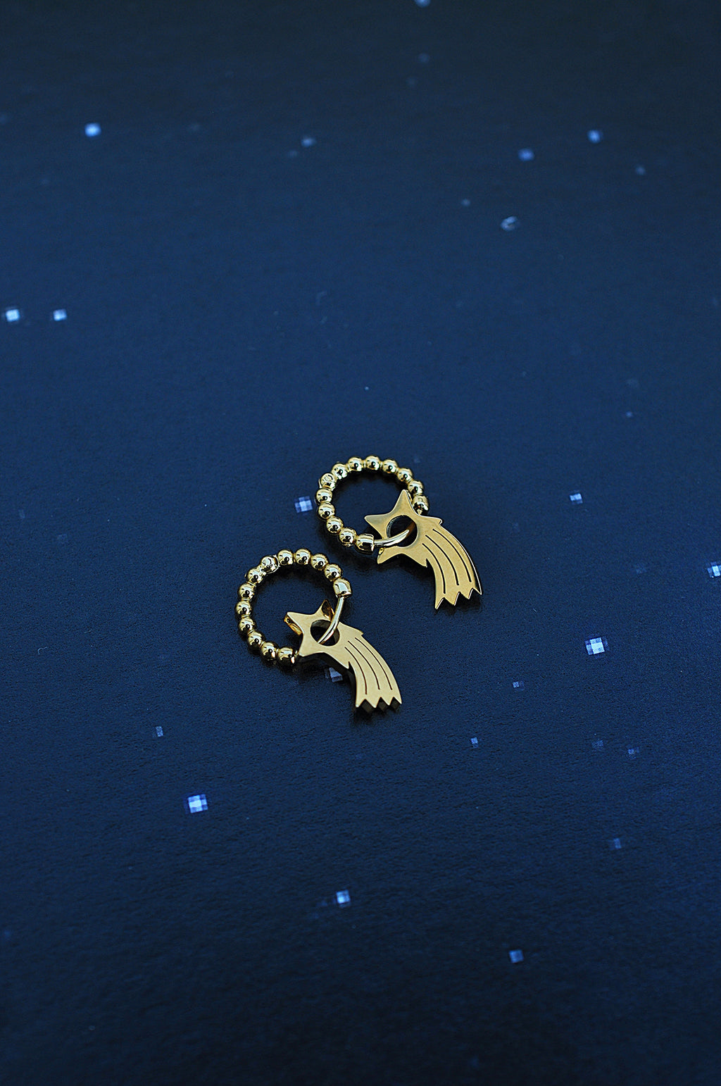 SHOOTING STAR mini dot hoops / SHOOTING STAR mini dot ringovi