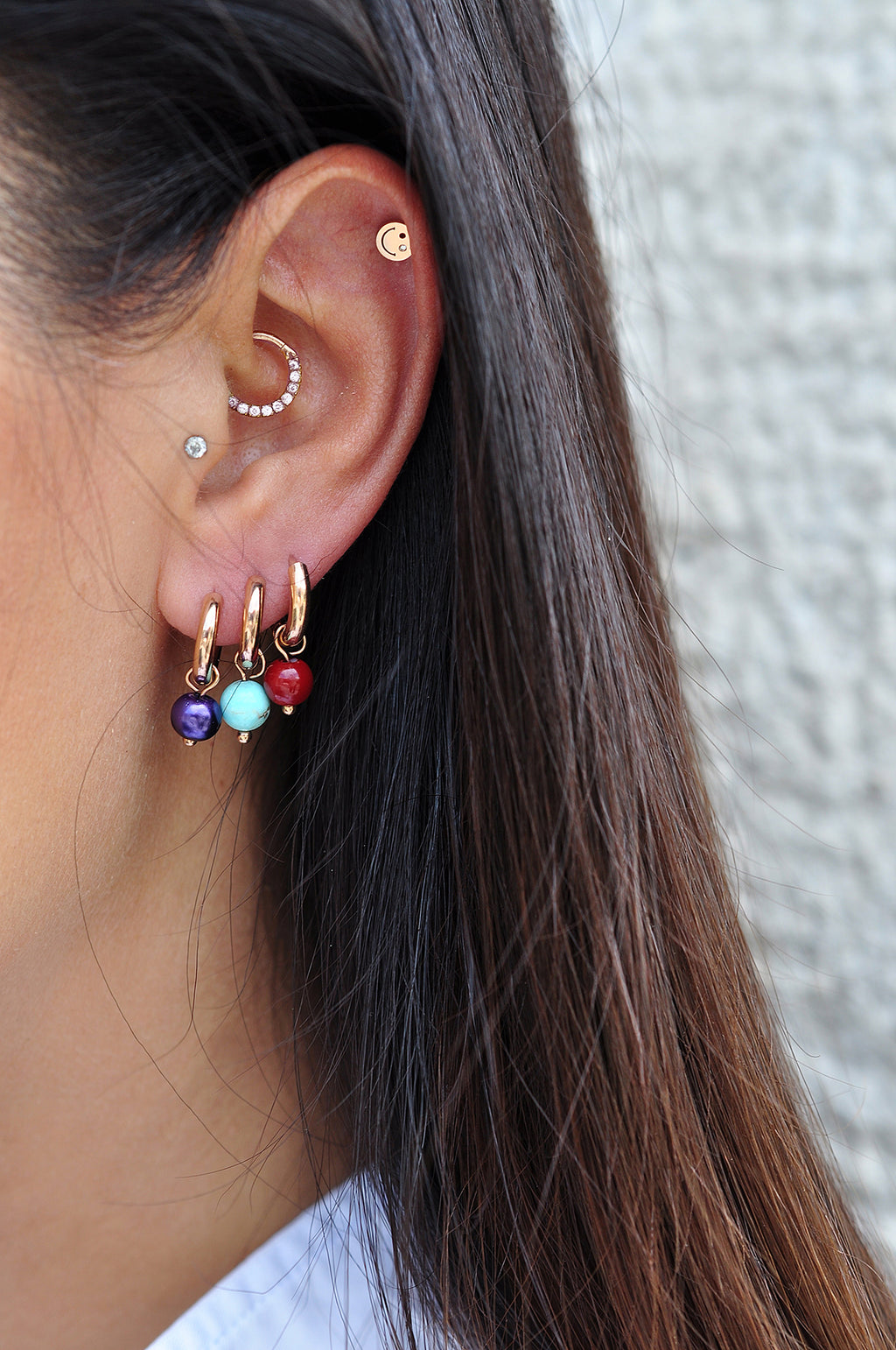 HAPPY stud earring / HAPPY stud naušnice