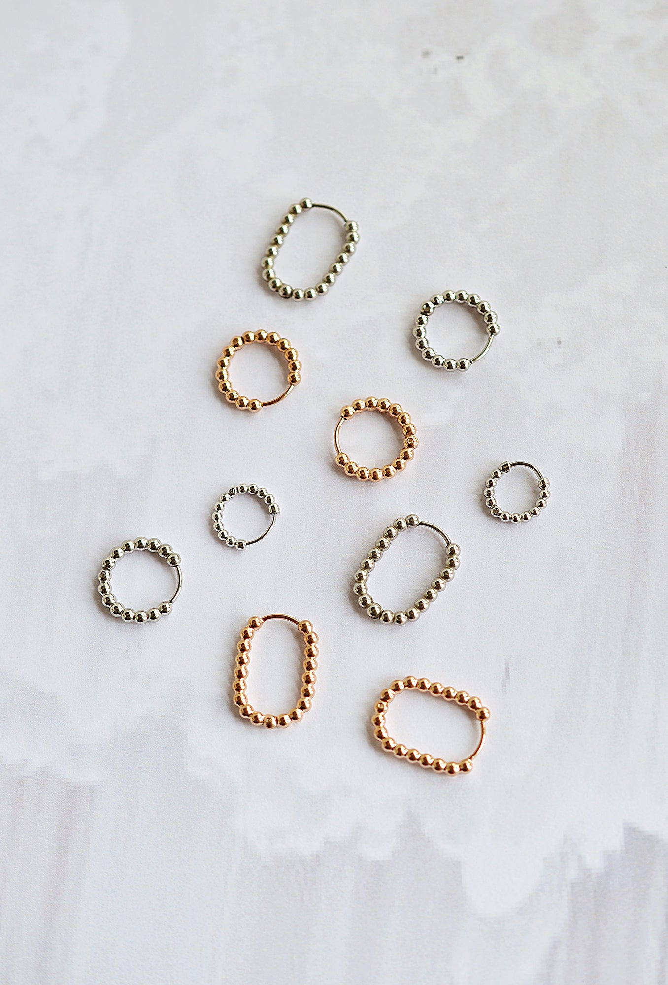 SNOW DROPS oval hoops / SNOW DROPS ovalni ringovi