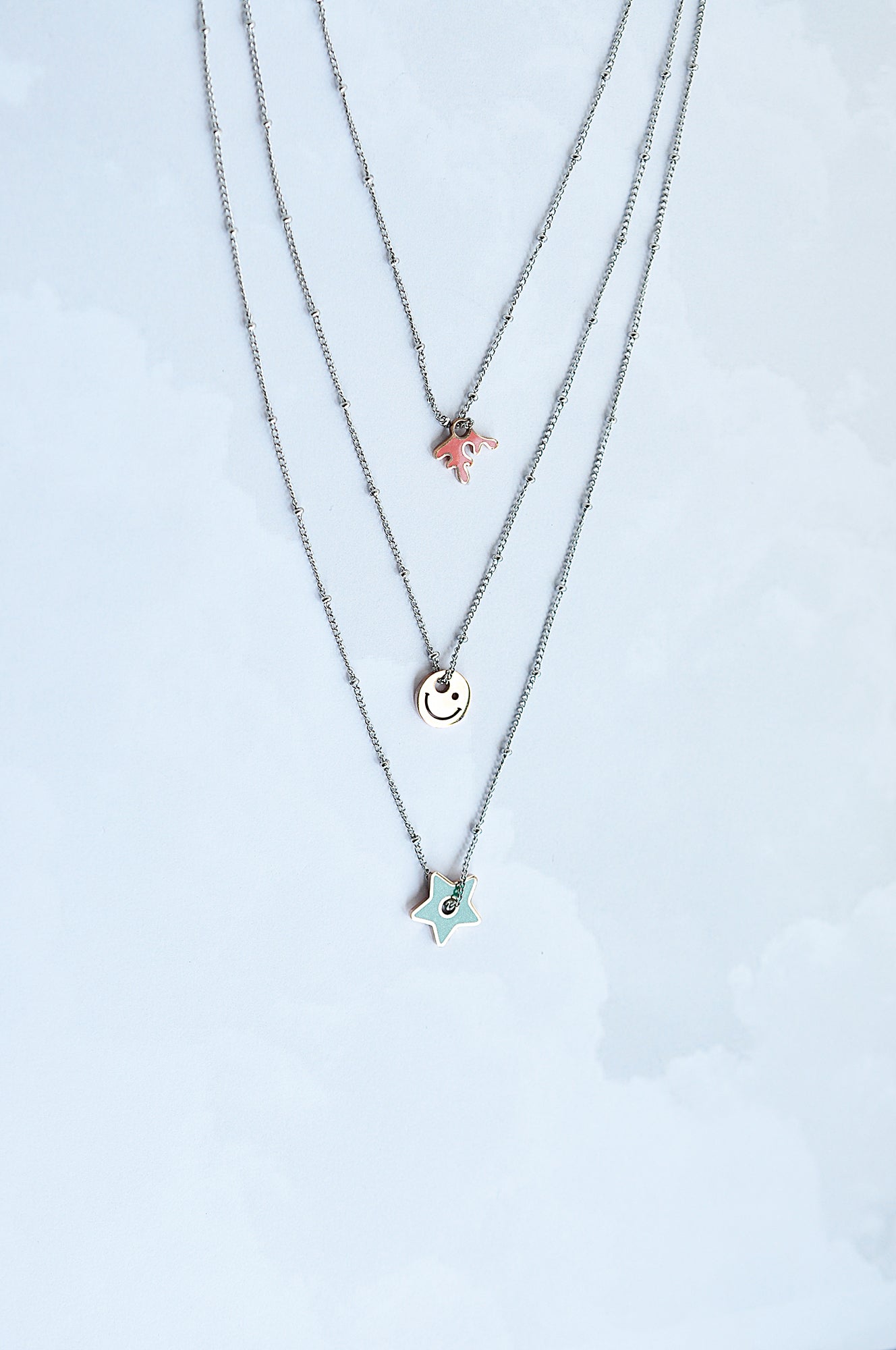HAPPY PEOPLE triple necklace