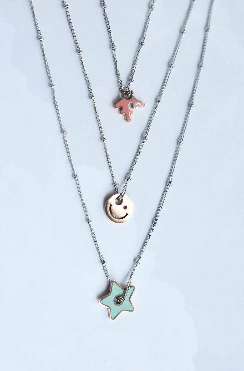 HAPPY PEOPLE triple necklace