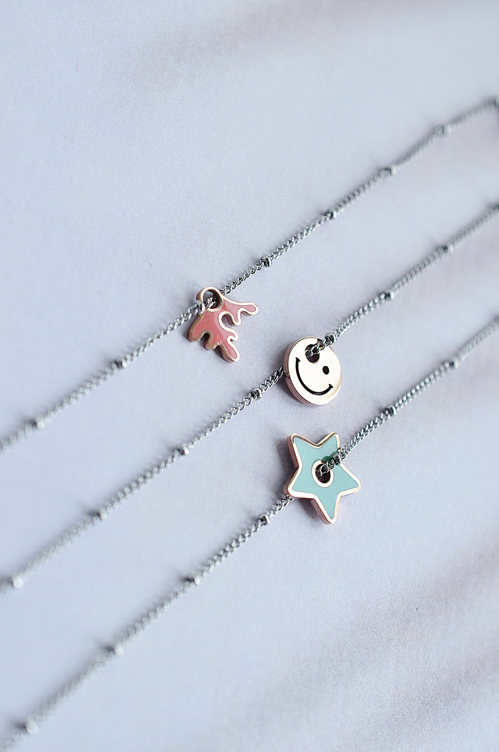 HAPPY PEOPLE triple necklace