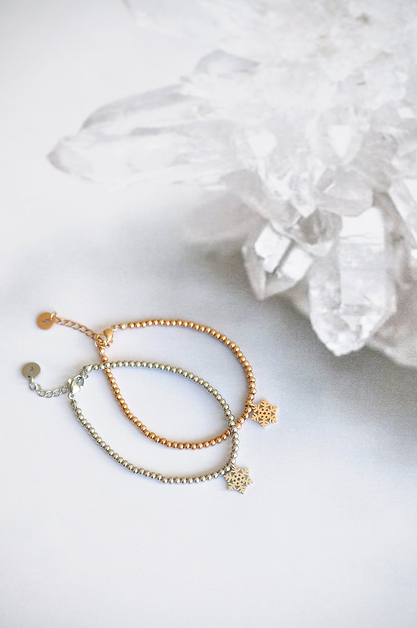 SNOWFLAKE beads bracelet / SNOWFLAKE točkasta narukvica