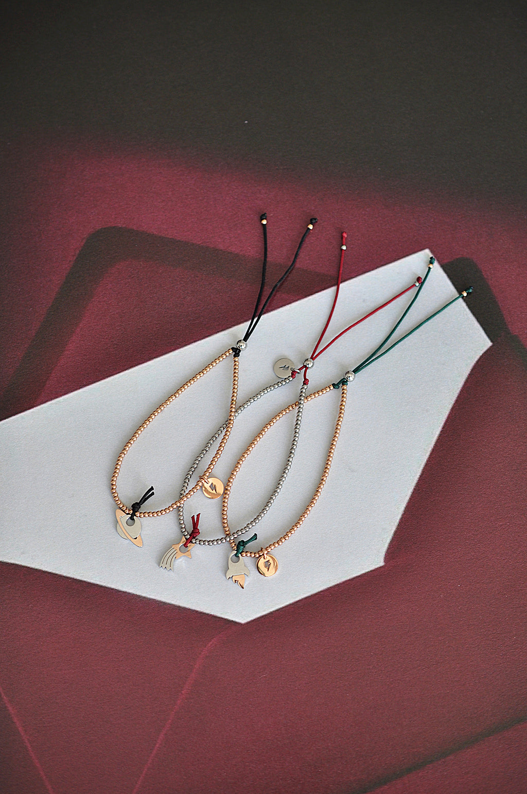 SHOOTING STAR dot bead bracelet / SHOOTING STAR točkasta narukvica