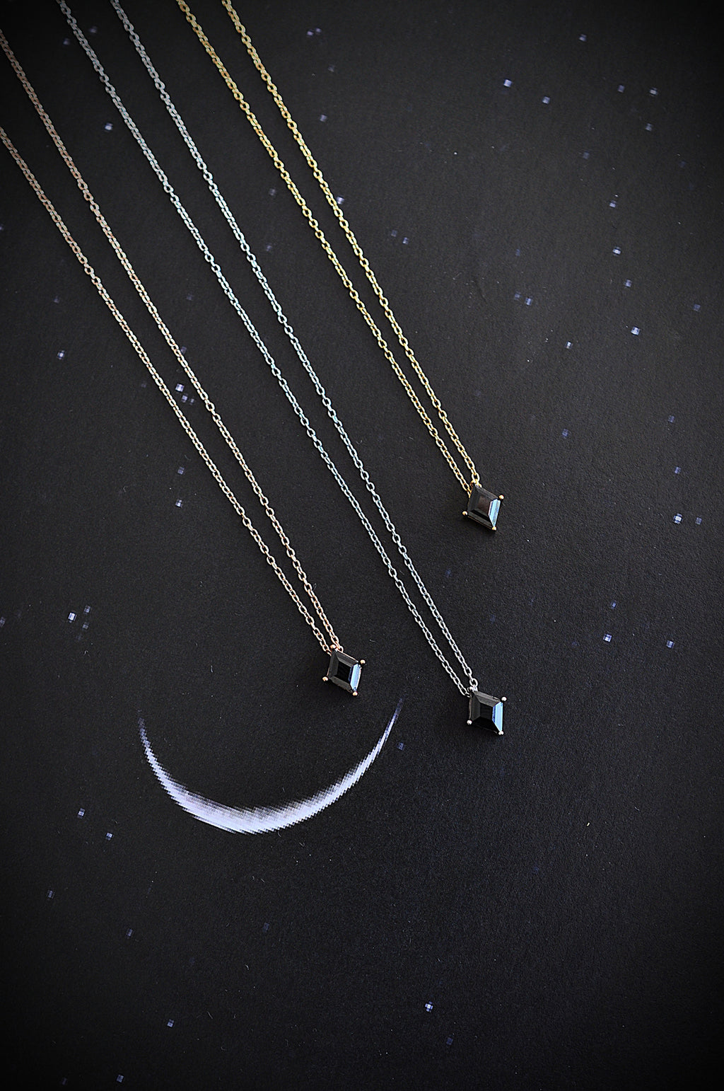 BLACK ROCK single necklace / BLACK ROCK jednostruka ogrlica