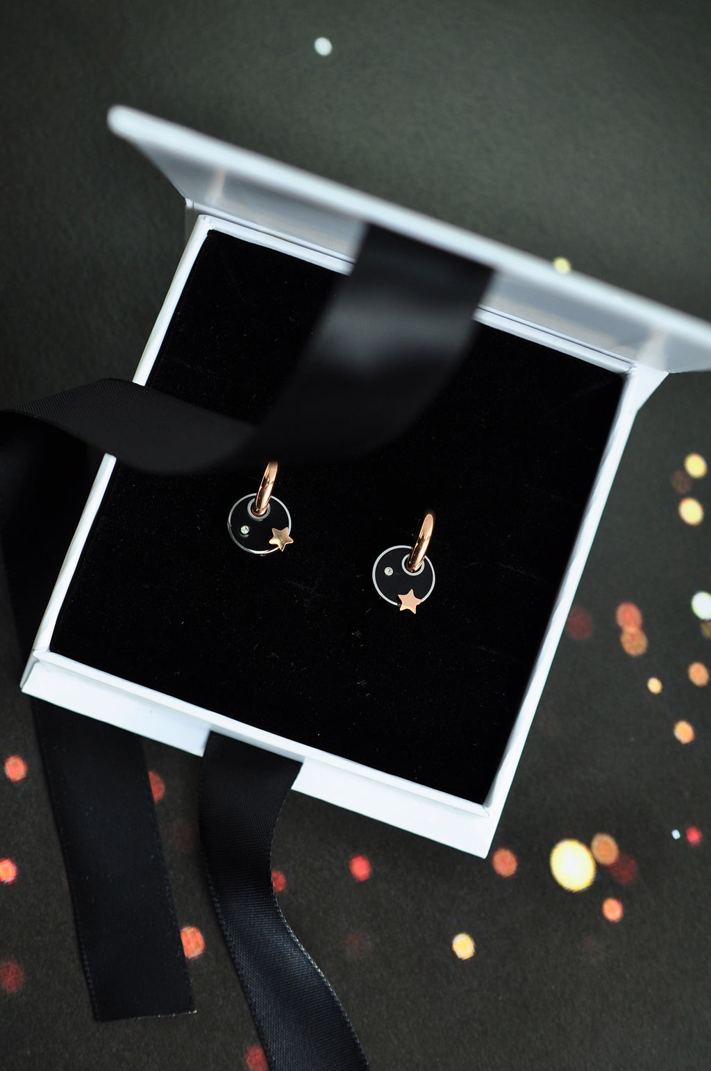 THE GREAT DARK SPOT mini hoops / THE GREAT DARK SPOT mini ringovi