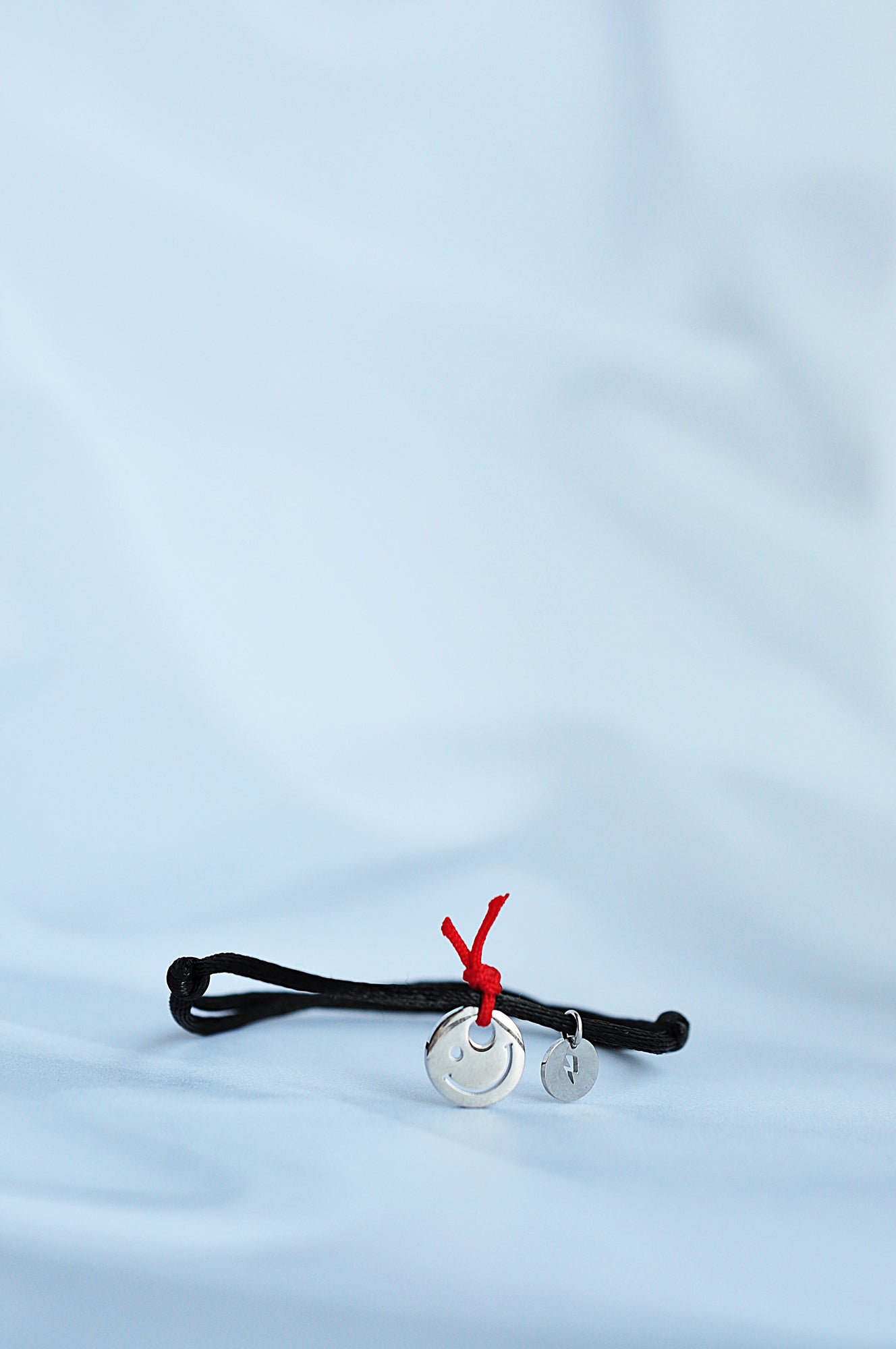 HAPPY string bracelet