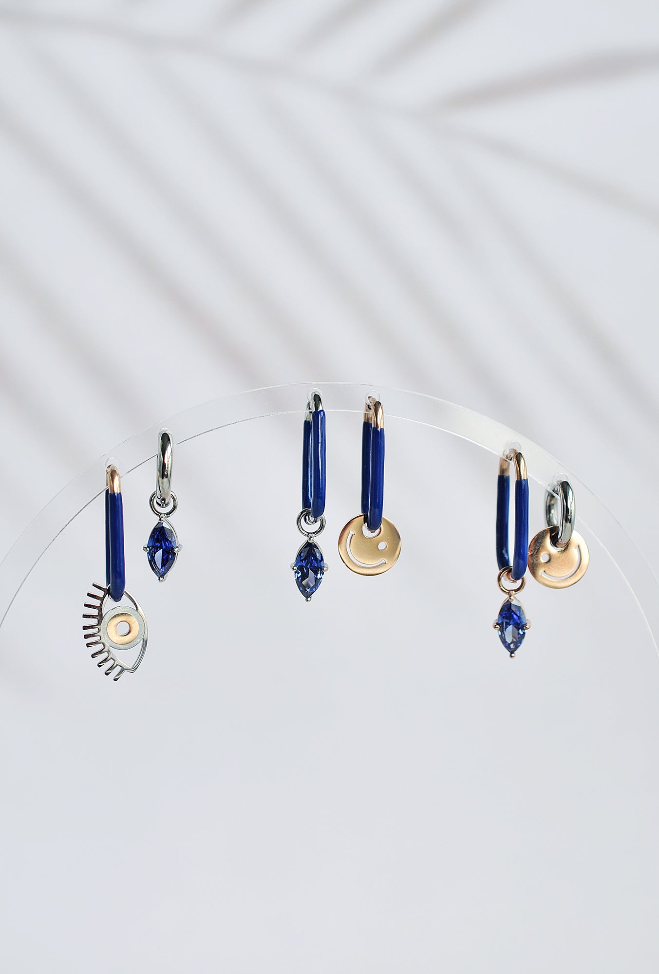 BLUE ROCK oval hoops