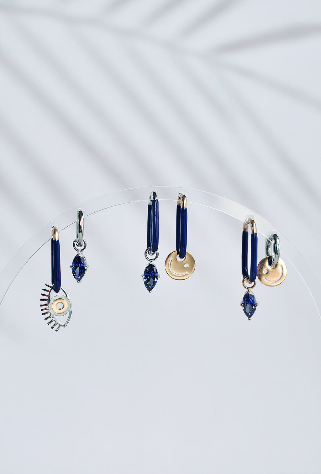 BLUE SMILE oval hoops