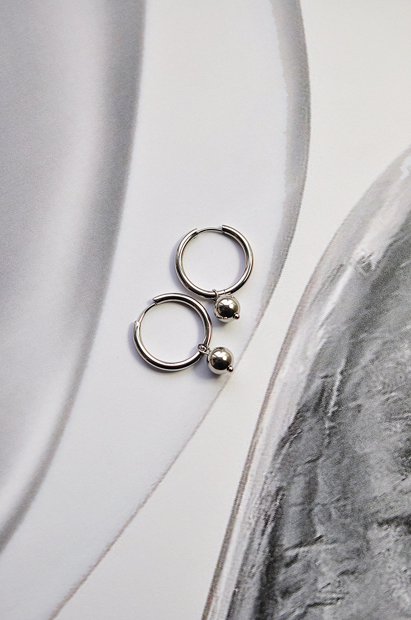 SNOW PEARL klassische Creolen / SNOW PEARL Ringovi 