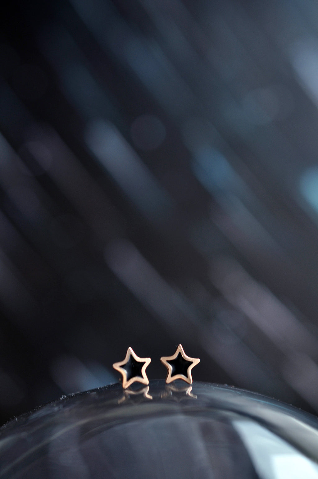 TINY BLACK STARS earrings / TINY BLACK STARS naušnice