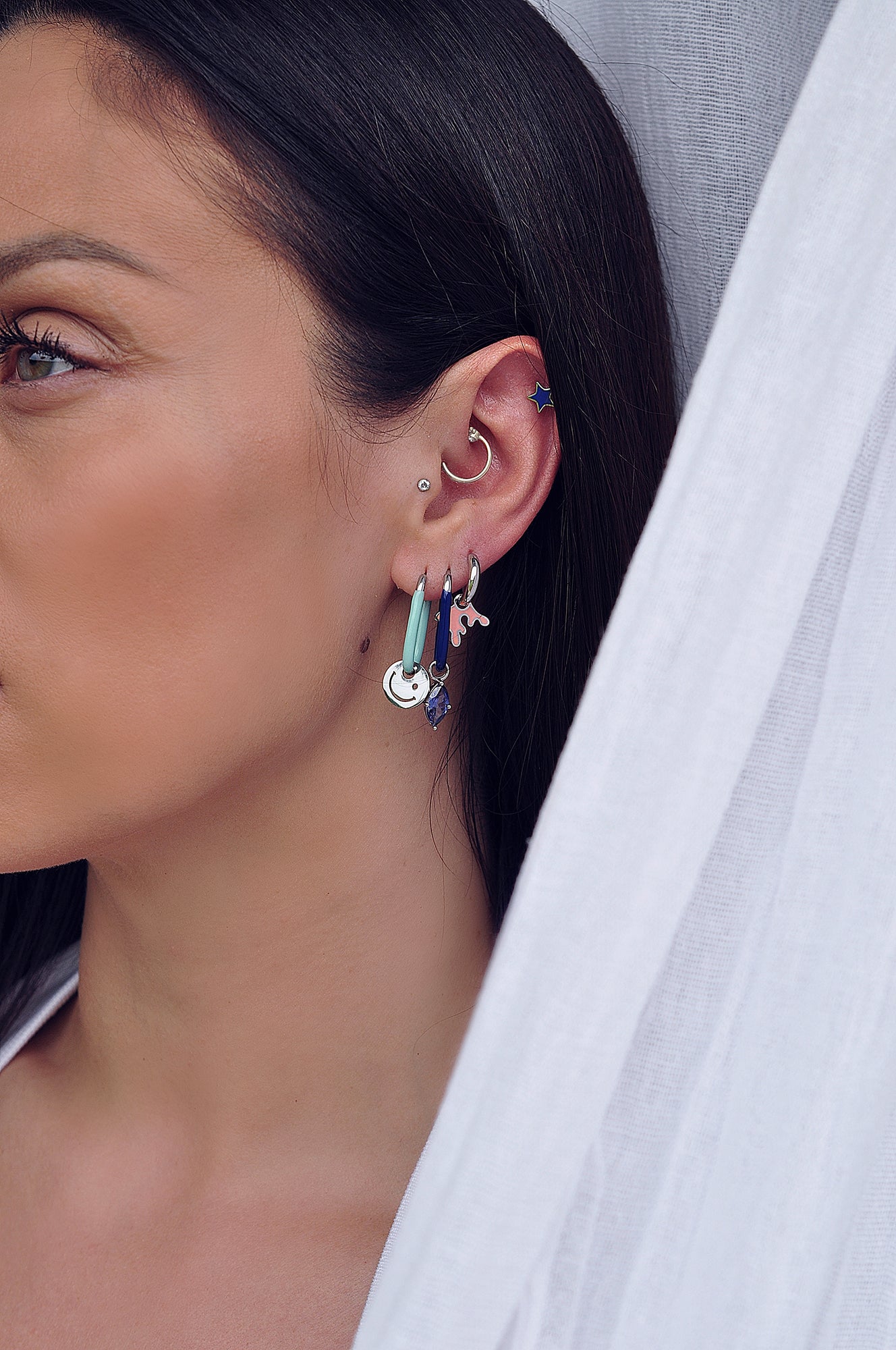 TURQUOISE SMILE oval hoops
