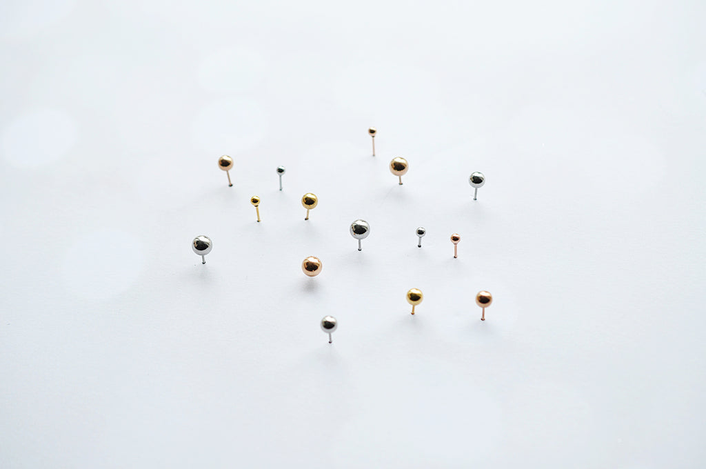 REBELS drop stud earrings / REBELS drop mini naušnice