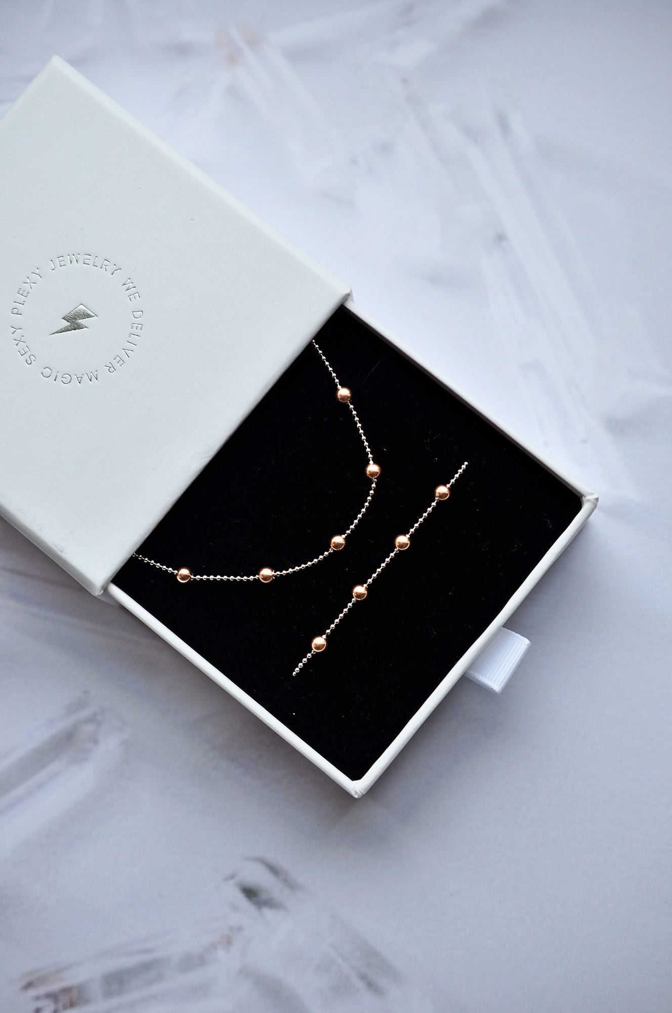 SNOW DROPS Choker Halskette