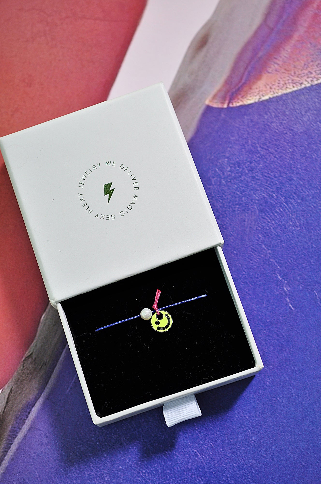 MOJITO thin string bracelet / MOJITO narukvica trakica