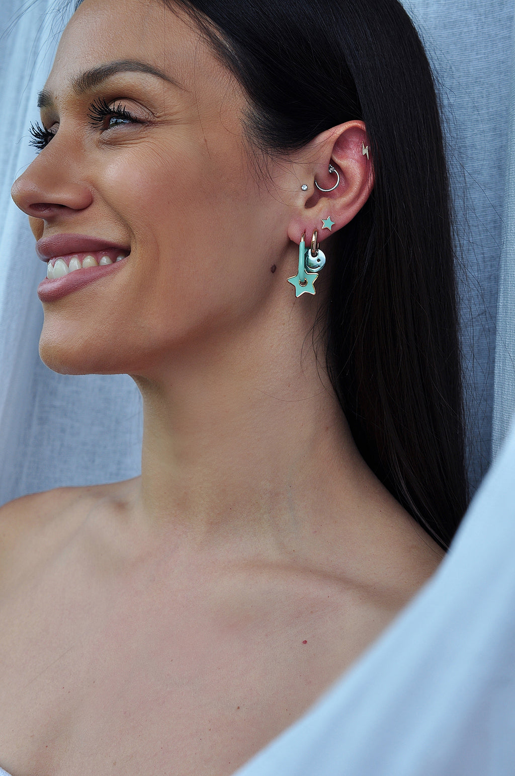 TURQUOISE STAR color oval hoops