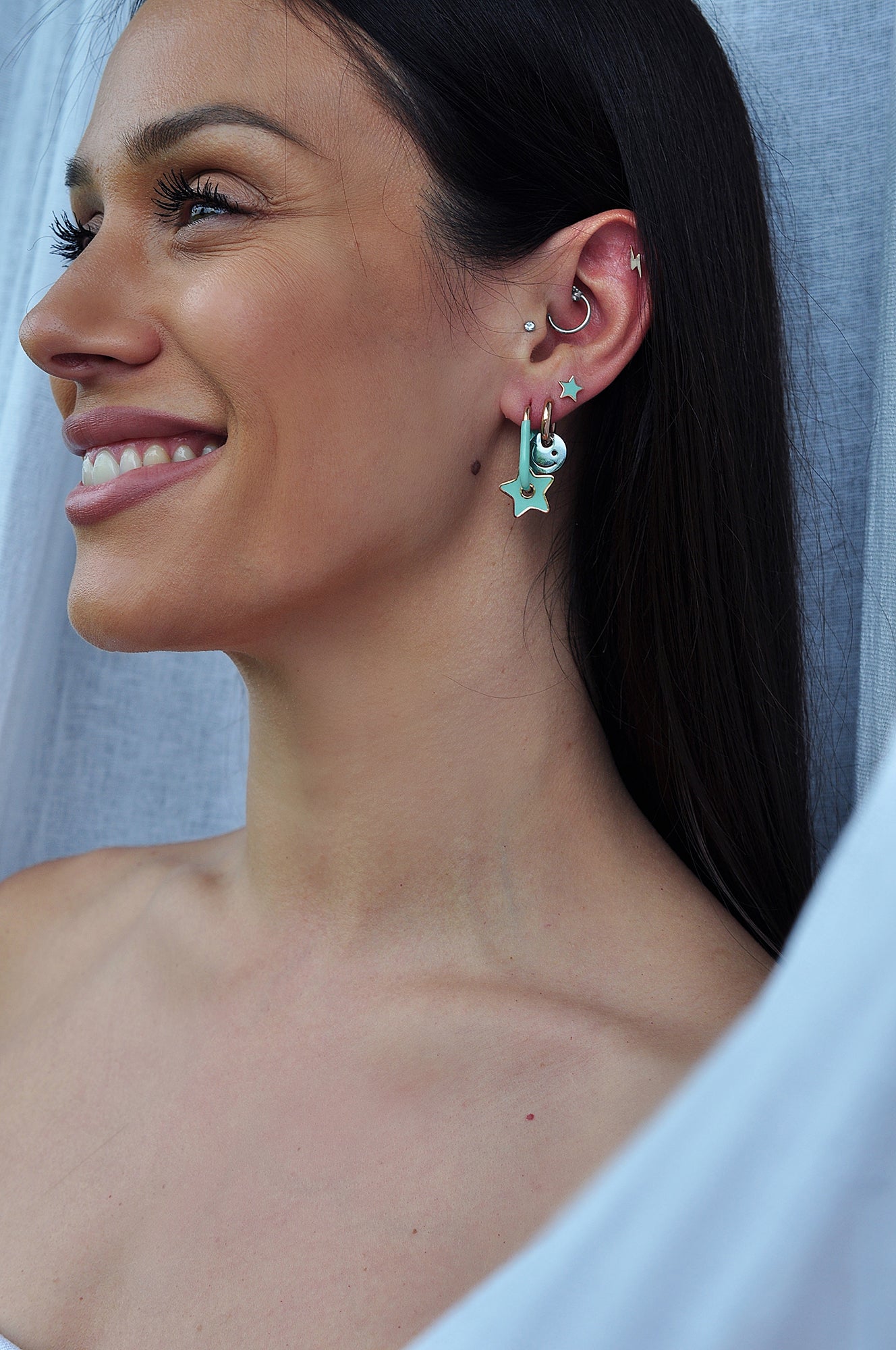 TURQUOISE STAR color oval hoops