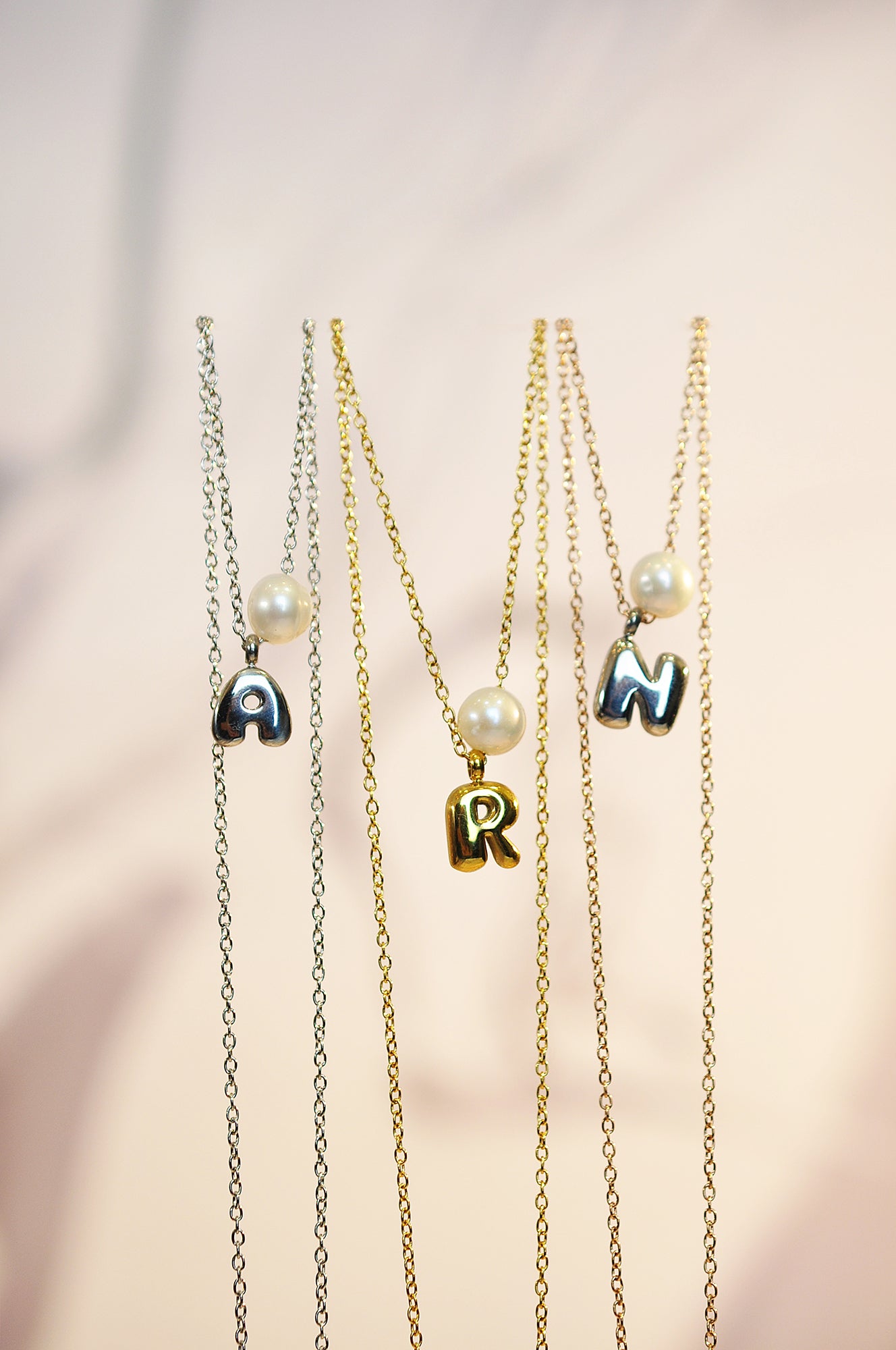 LOVE LETTERS single necklace / LOVE LETTERS jednostruka ogrlica