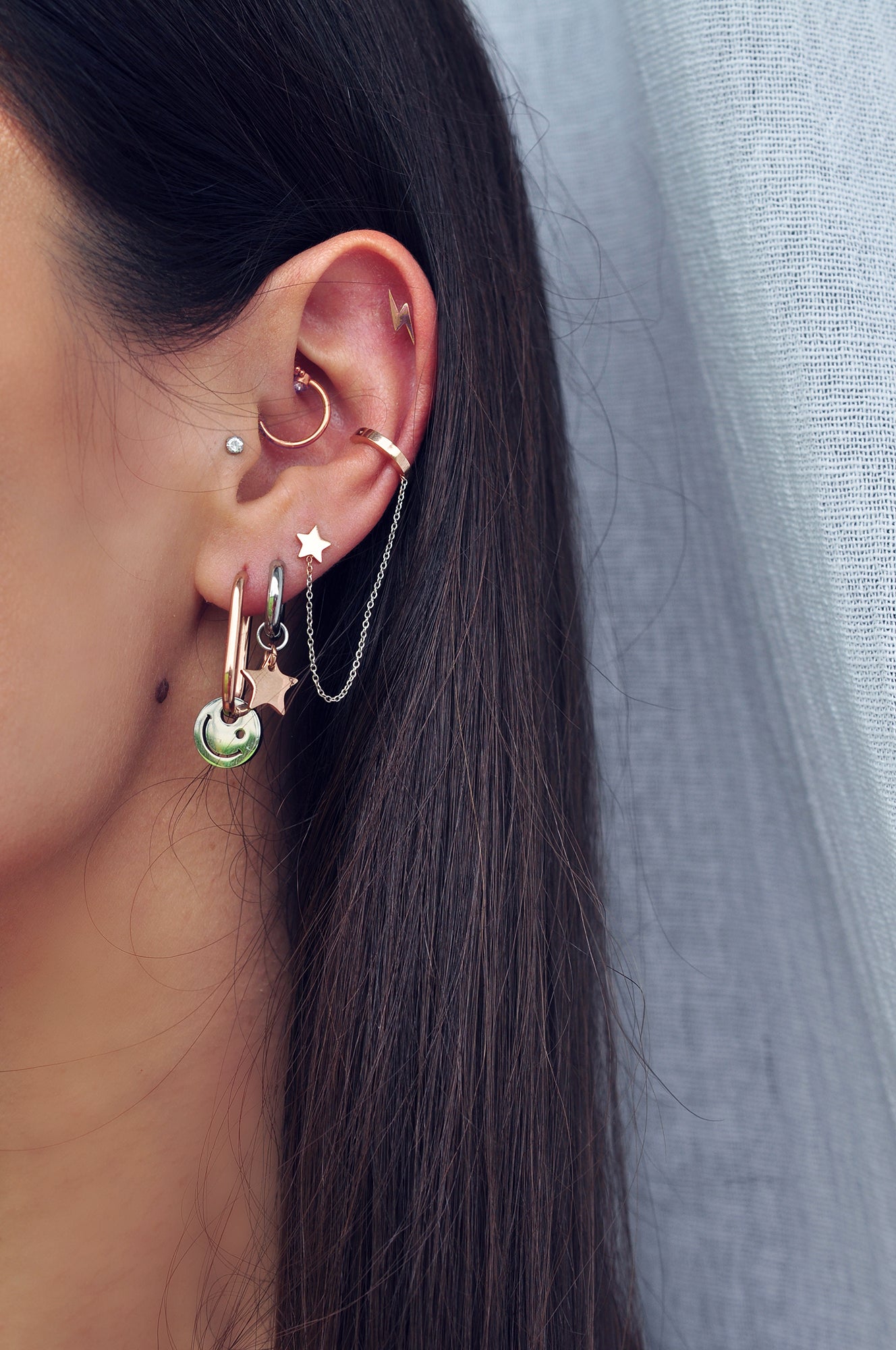 SMILE ON oval hoops