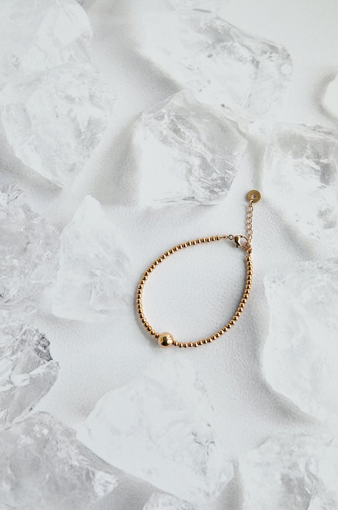 Zapestnica iz kroglic SNOW PEARL