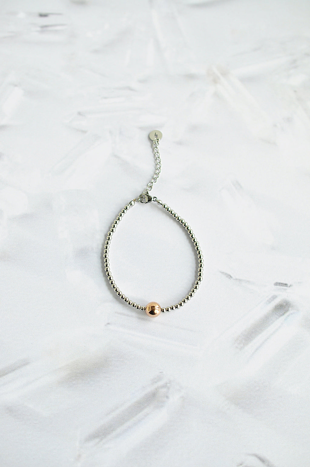 Zapestnica iz kroglic SNOW PEARL