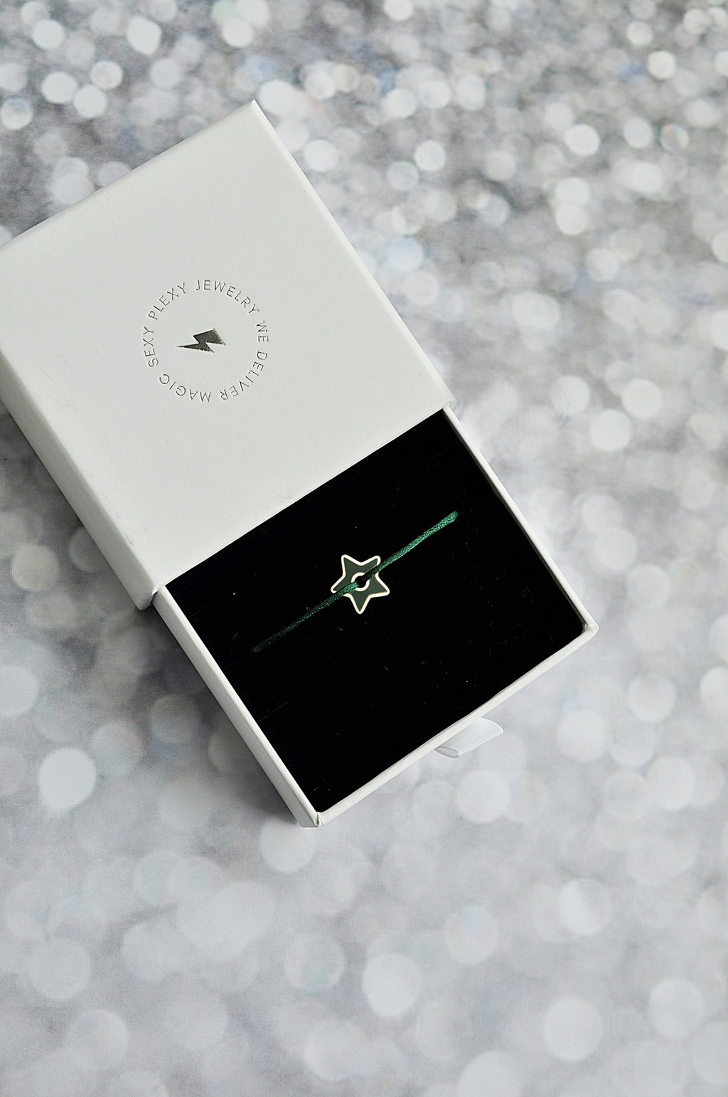 Svilena zapestnica GREEN STAR