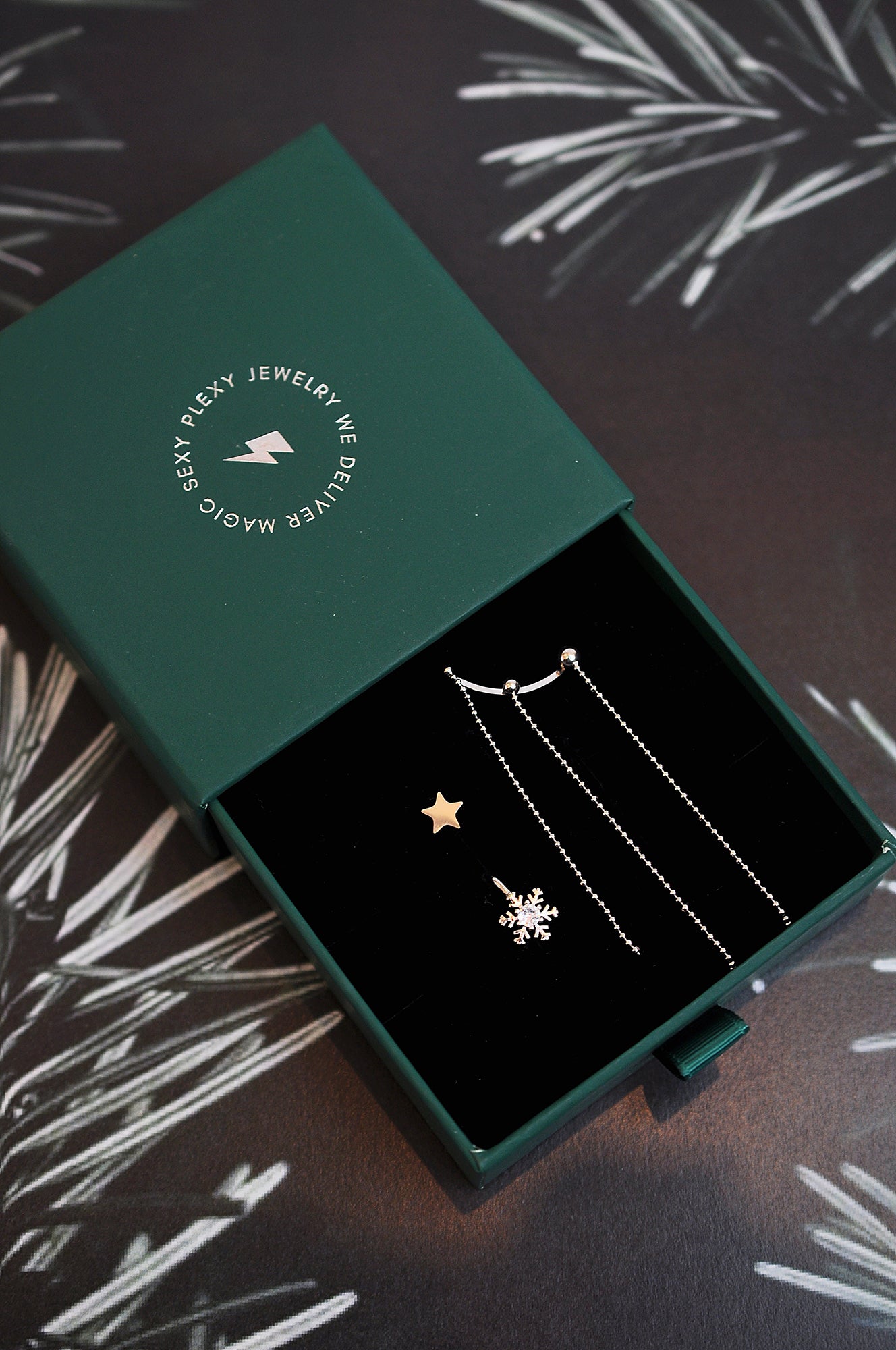 GIFT BOX snow shower silver magic