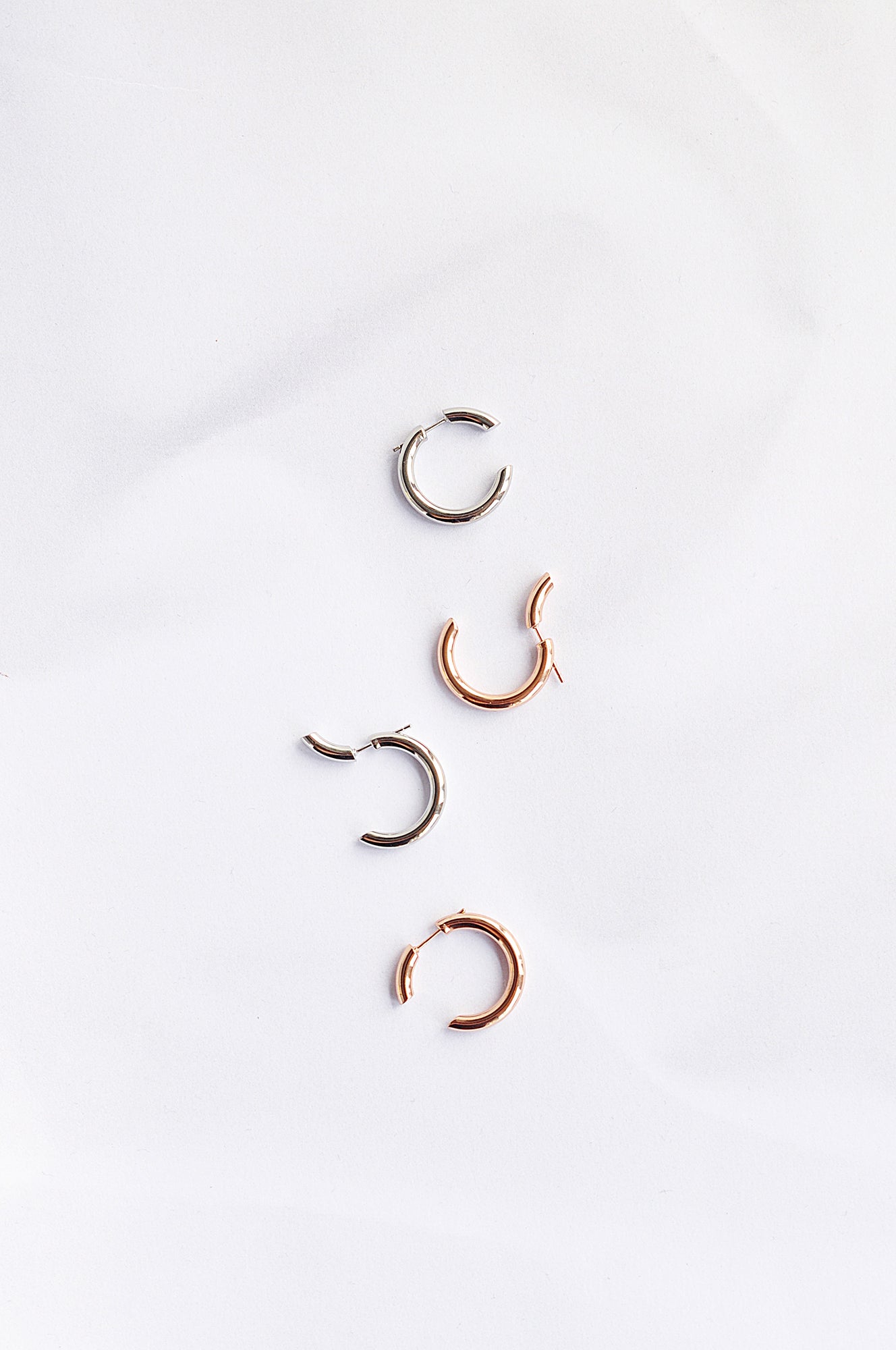 FRAGMENTS classic hoops / FRAGMENTS klasični ringovi