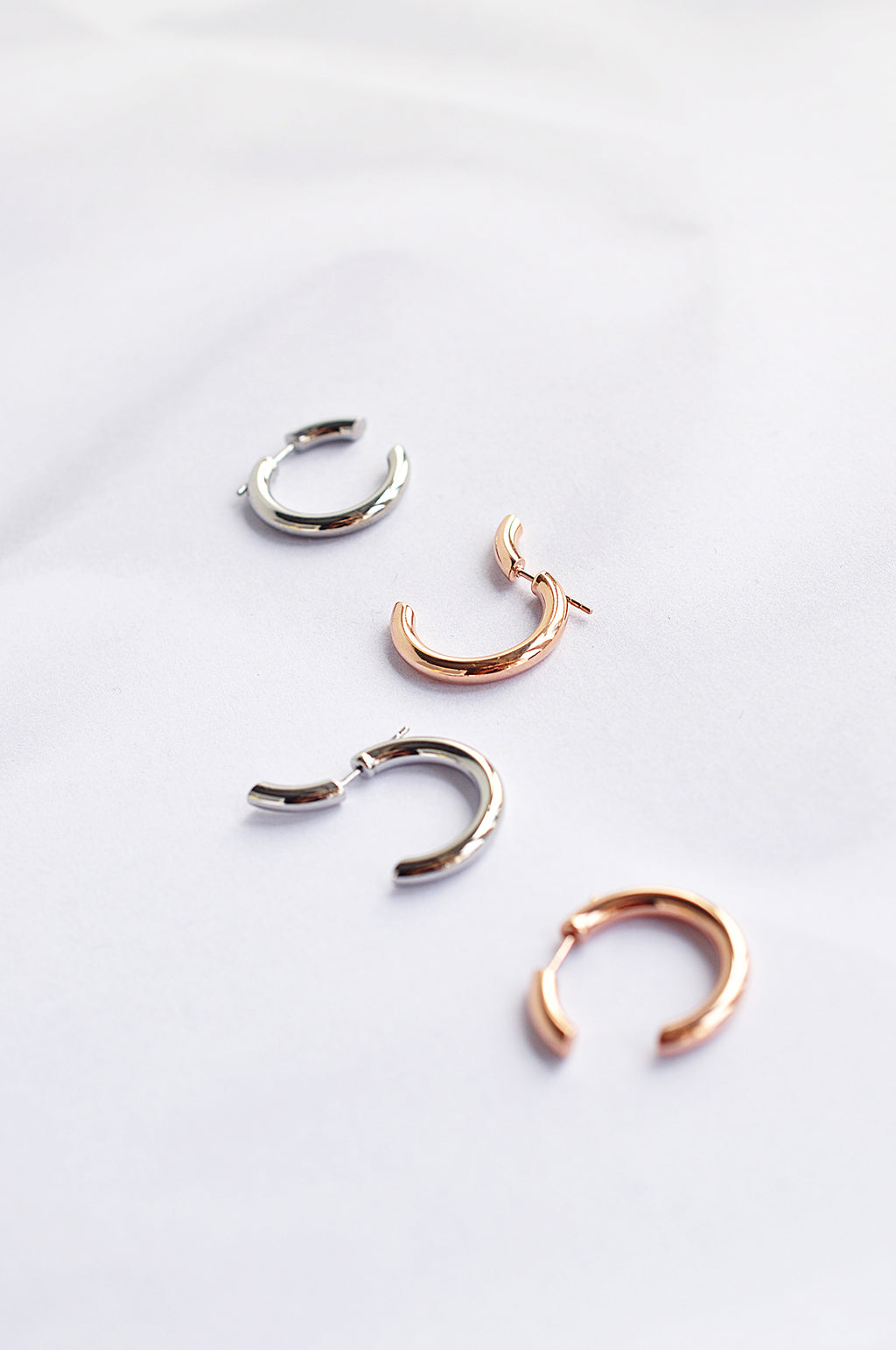 FRAGMENTS classic hoops / FRAGMENTS klasični ringovi