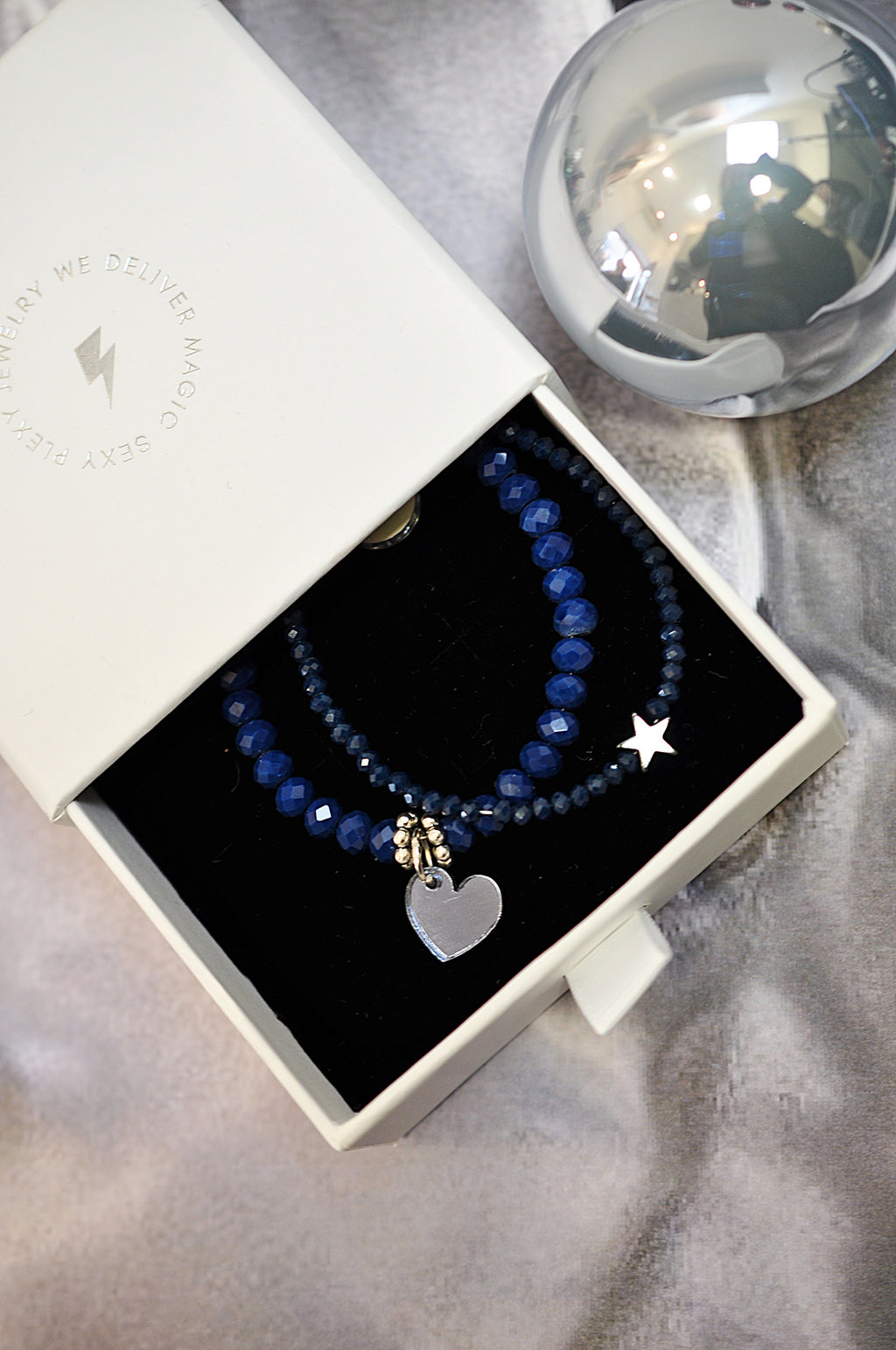 GIFT BOX blue magic