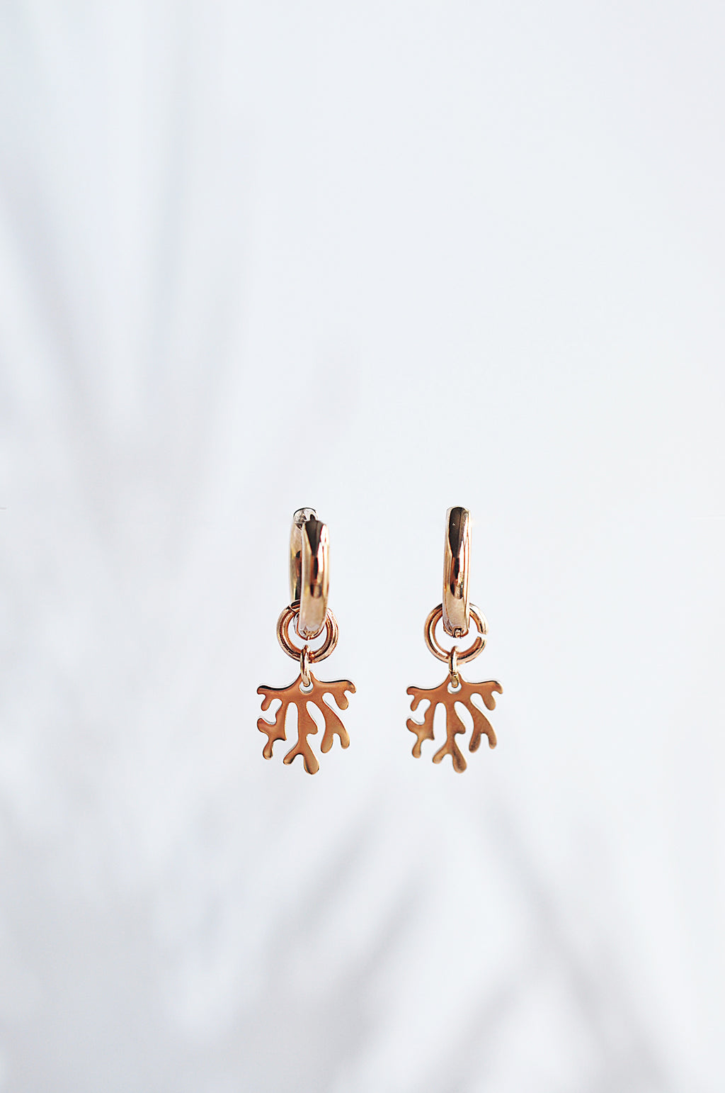 AMALFI CORAL mini hoops / AMALFI CORAL mini ringovi