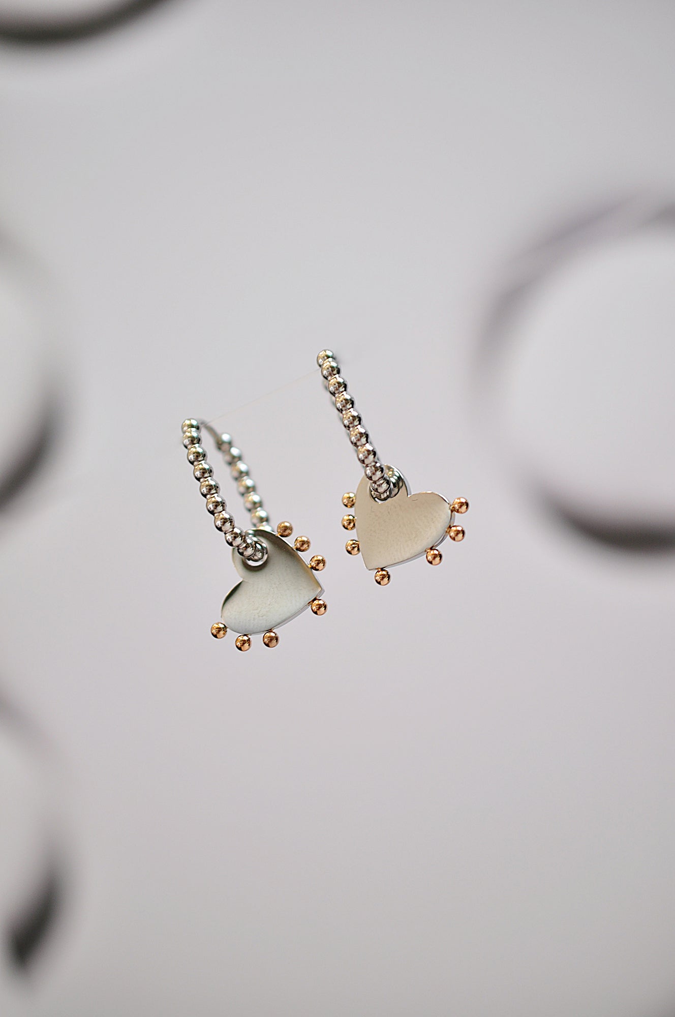 FUNKY LOVERS drop oval hoops