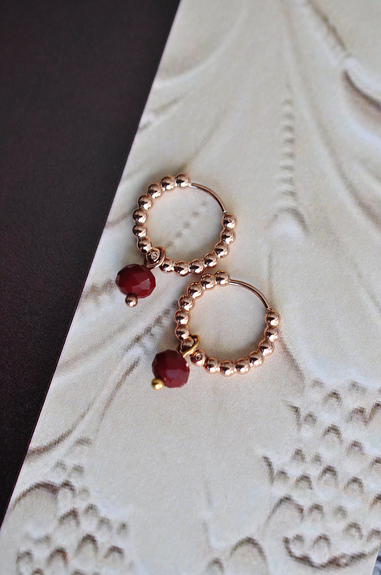 MOON STONE dot classic hoops / MOON STONE dot klasični ringovi