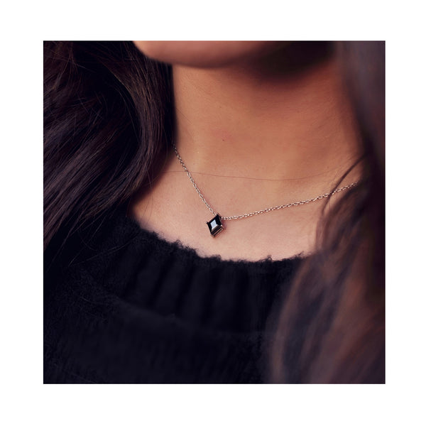 BLACK ROCK single necklace / BLACK ROCK jednostruka ogrlica