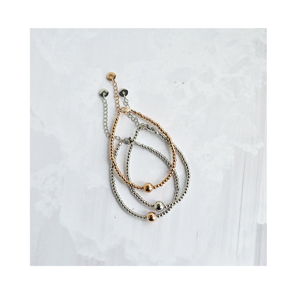 Zapestnica iz kroglic SNOW PEARL