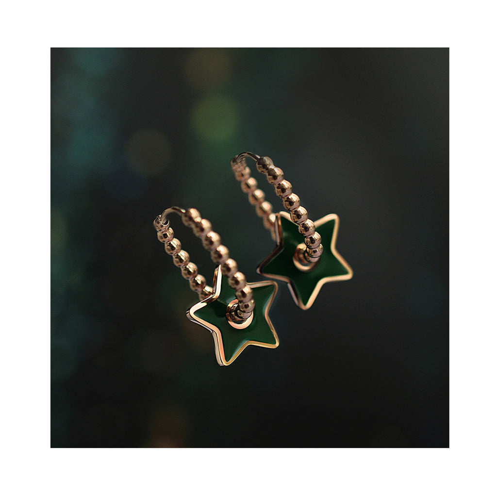 FOG FOREST Tropfenförmige ovale Creolen 