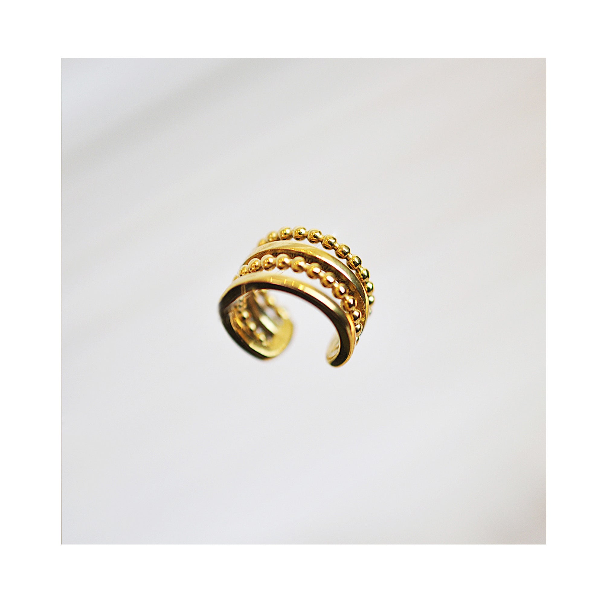 MULTIPLE DOT cuff earring / MULTIPLE DOT cuff naušnica