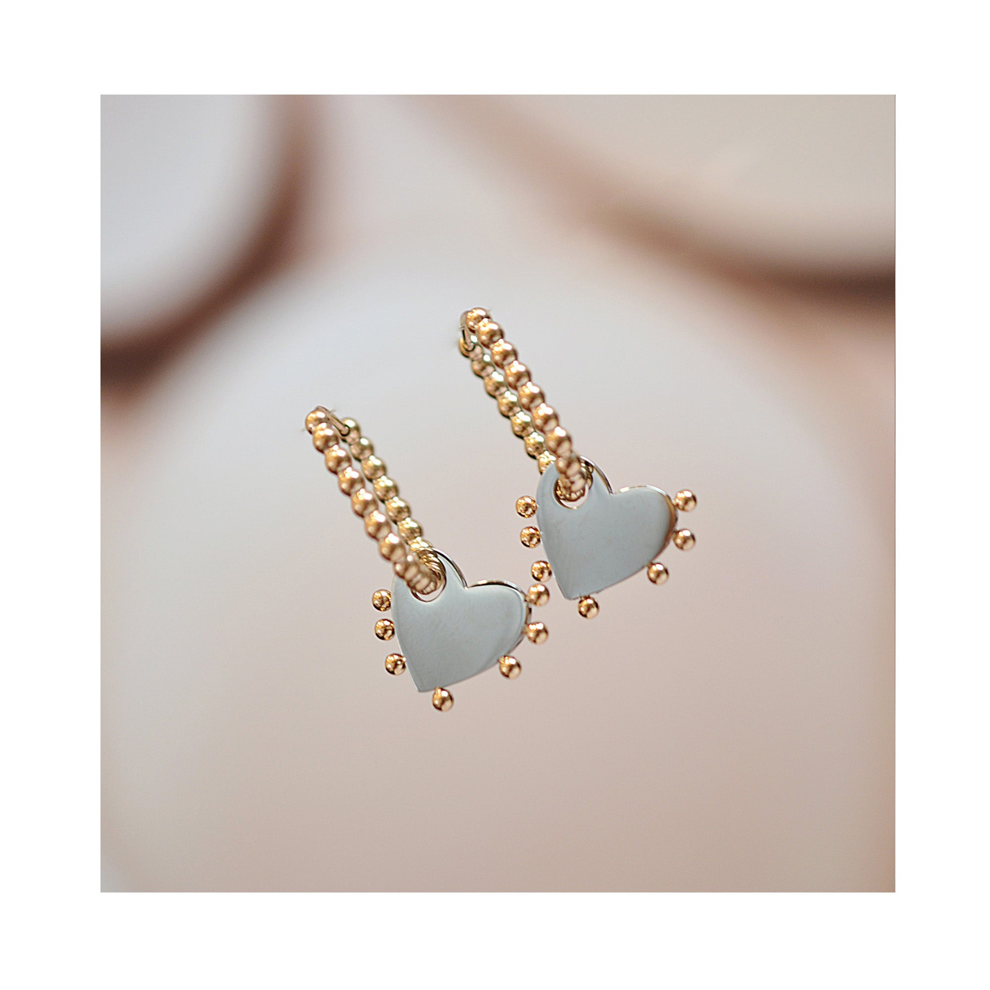 FUNKY LOVERS drop oval hoops