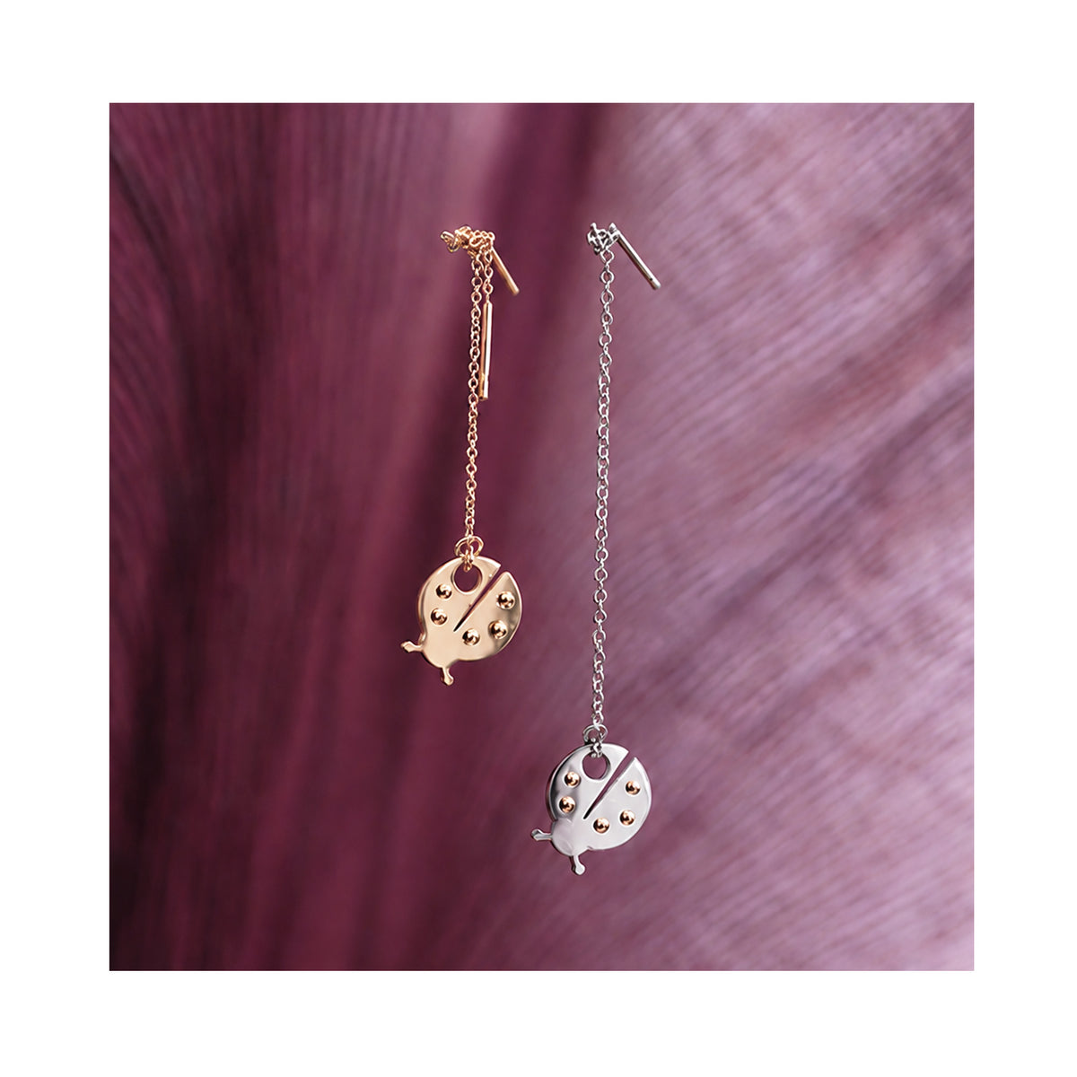LADYBUG chain earring / LADYBUG viseće naušnice